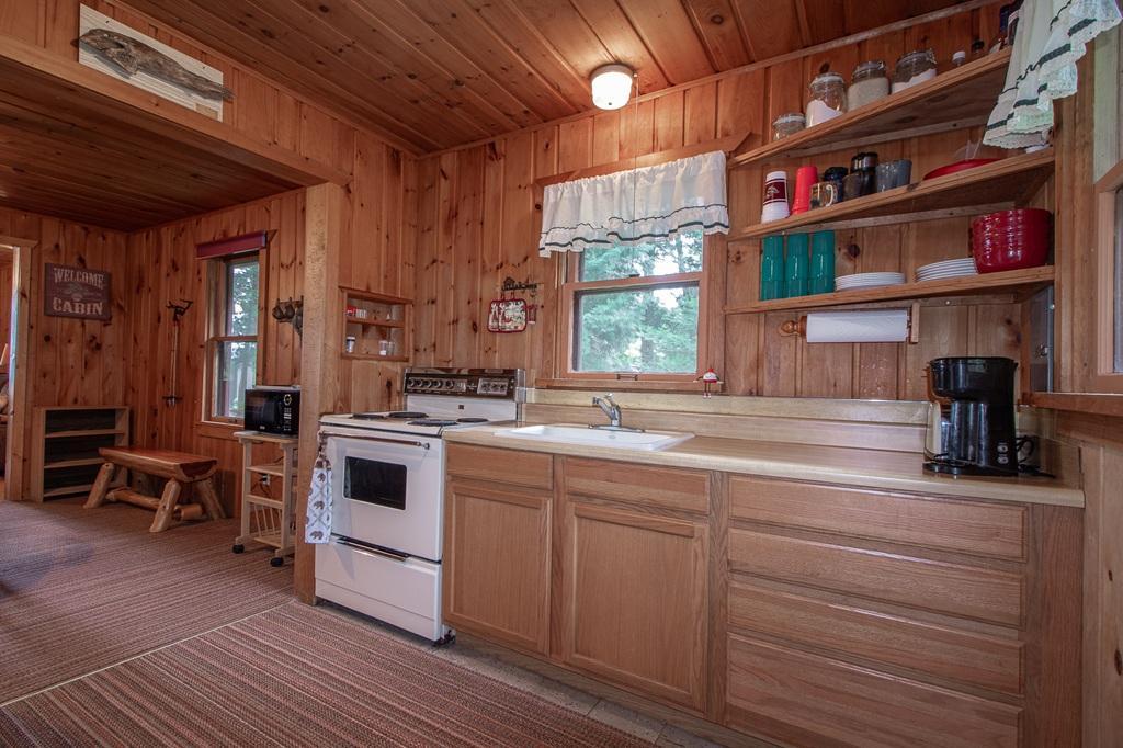 1950 single family home for sale at 5816 Jitterbug Lane NE in Remer, MN — 3 bed, 2 bath (photo 11 of 31)