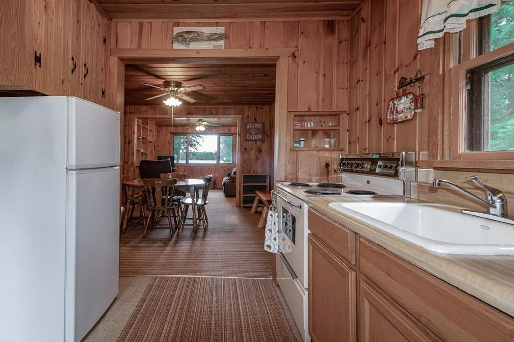1950 single family home for sale at 5816 Jitterbug Lane NE in Remer, MN — 3 bed, 2 bath (photo 9 of 31)