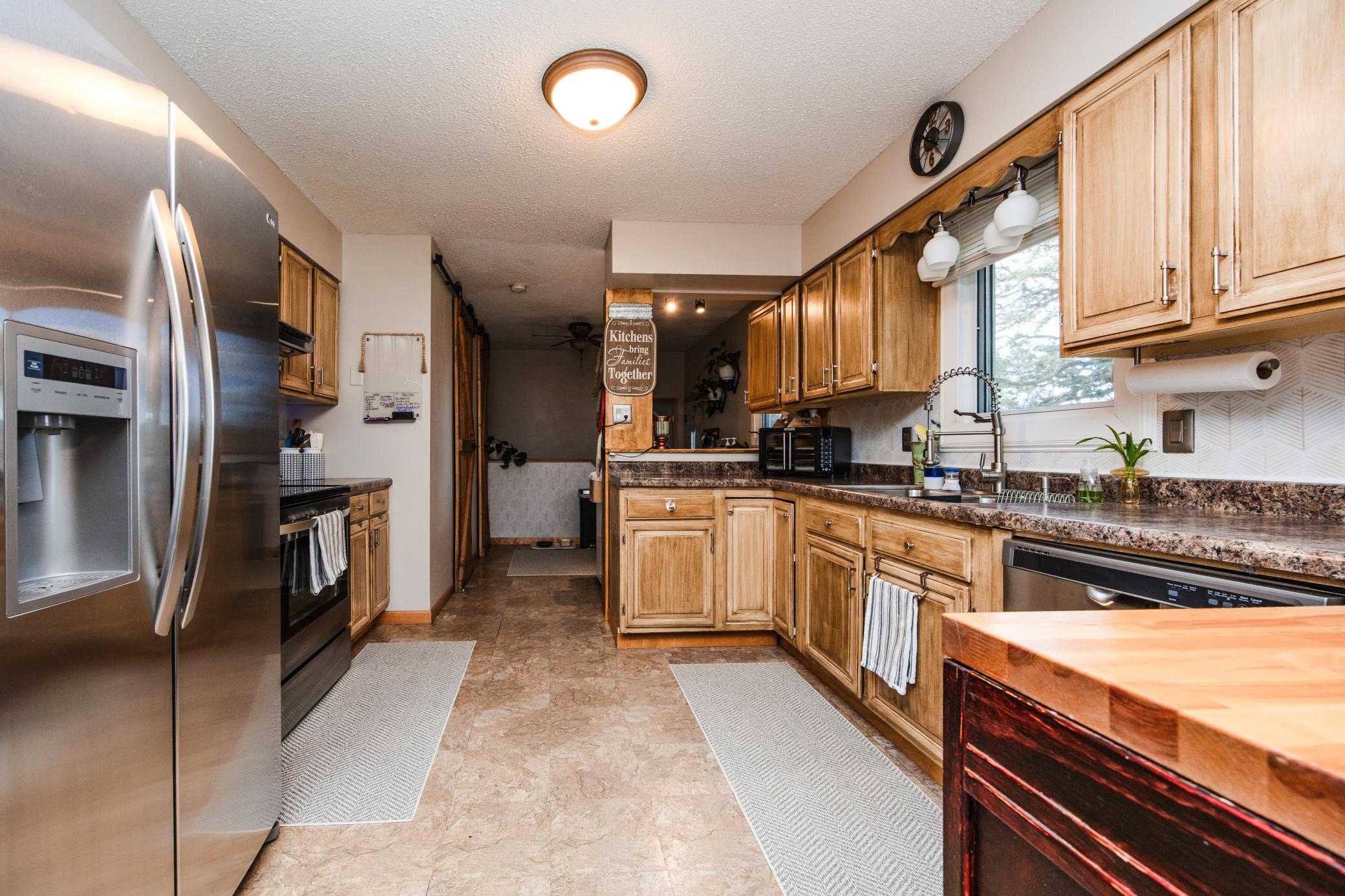 1978 single family home for sale at 21779 US Highway 59 in Detroit Lakes, MN — 3 bed, 2 bath (photo 15 of 95)