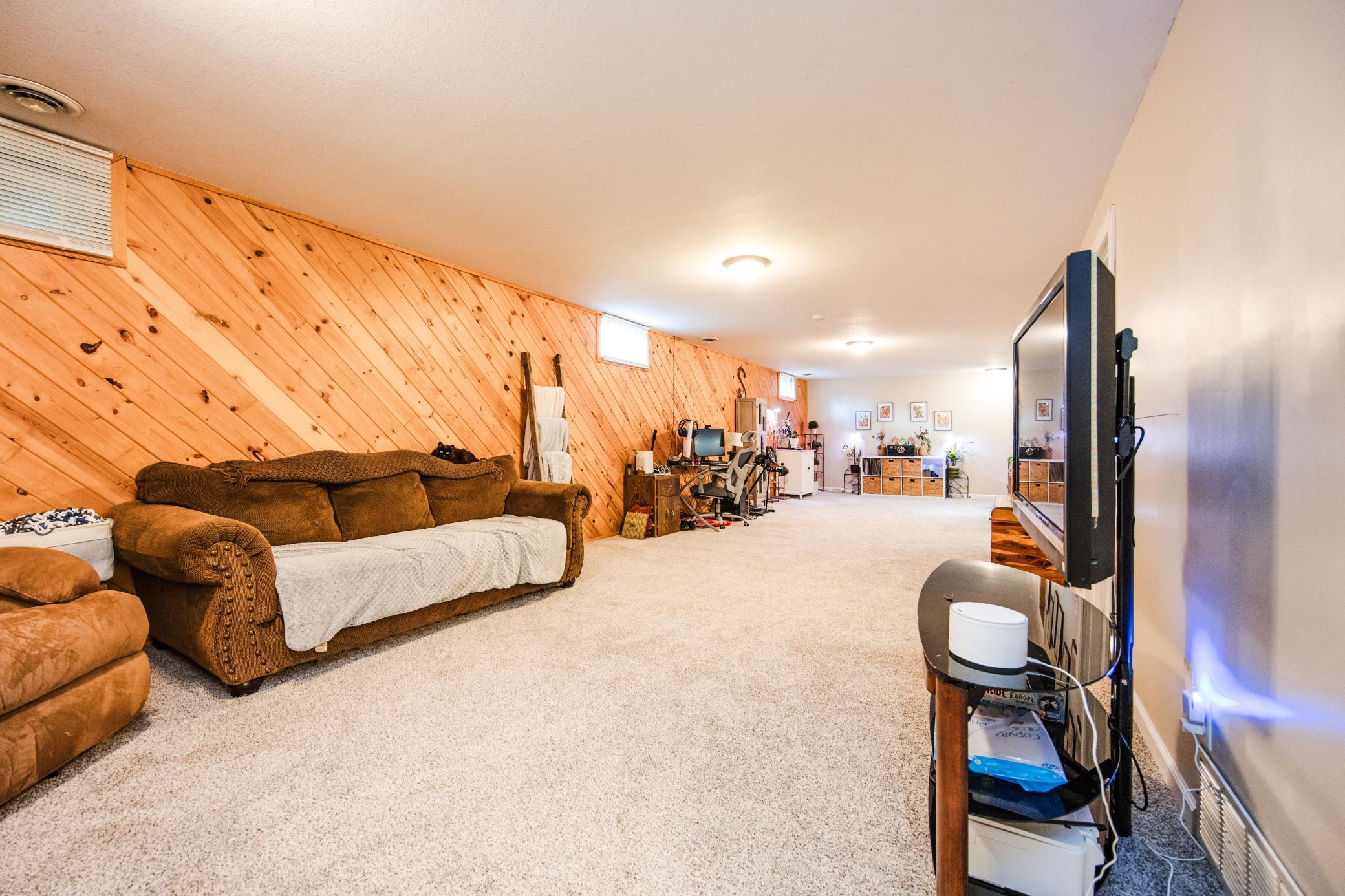 1978 single family home for sale at 21779 US Highway 59 in Detroit Lakes, MN — 3 bed, 2 bath (photo 47 of 95)