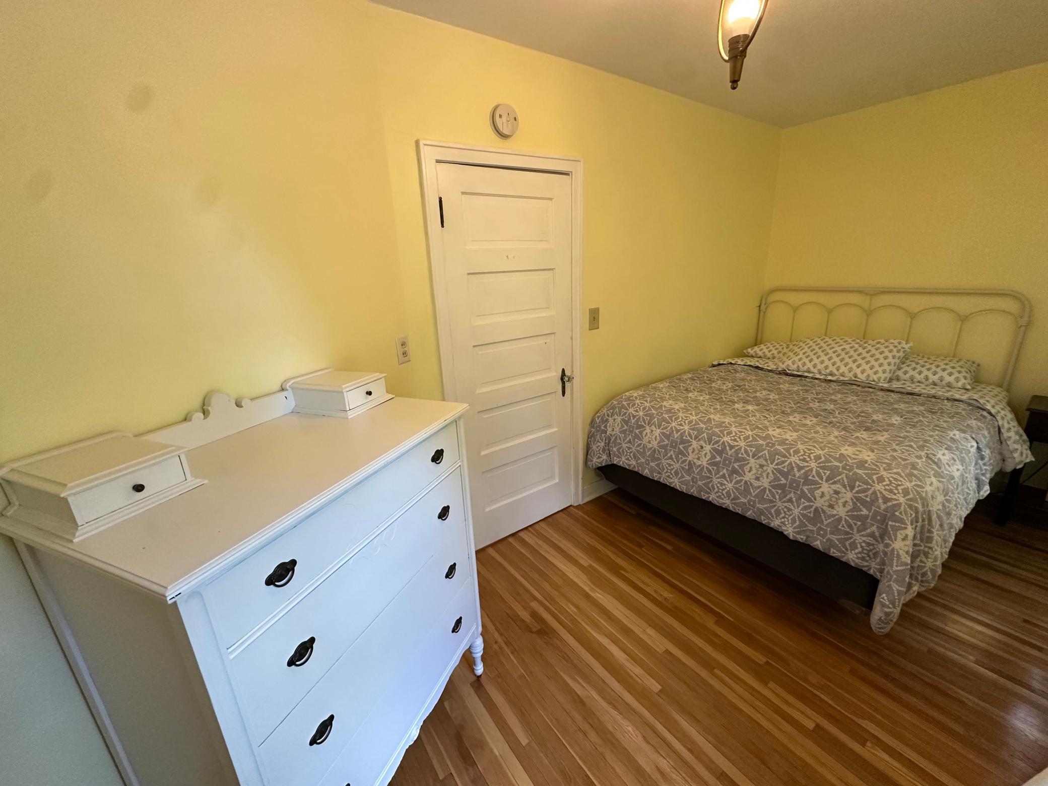 1900 single family home for sale at 115 Conley Avenue N in Thief River Falls, MN — 3 bed, 2 bath (photo 14 of 19)