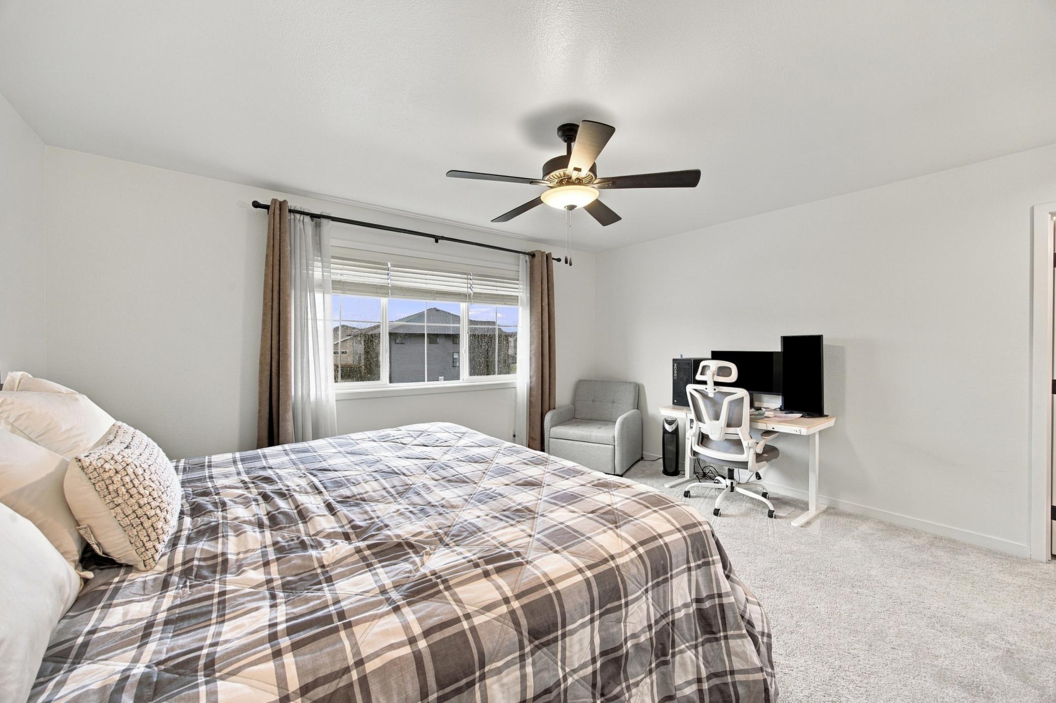 2020 single family home for sale at 6567 26th Street S in Fargo, ND — 3 bed, 3 bath (photo 22 of 50)