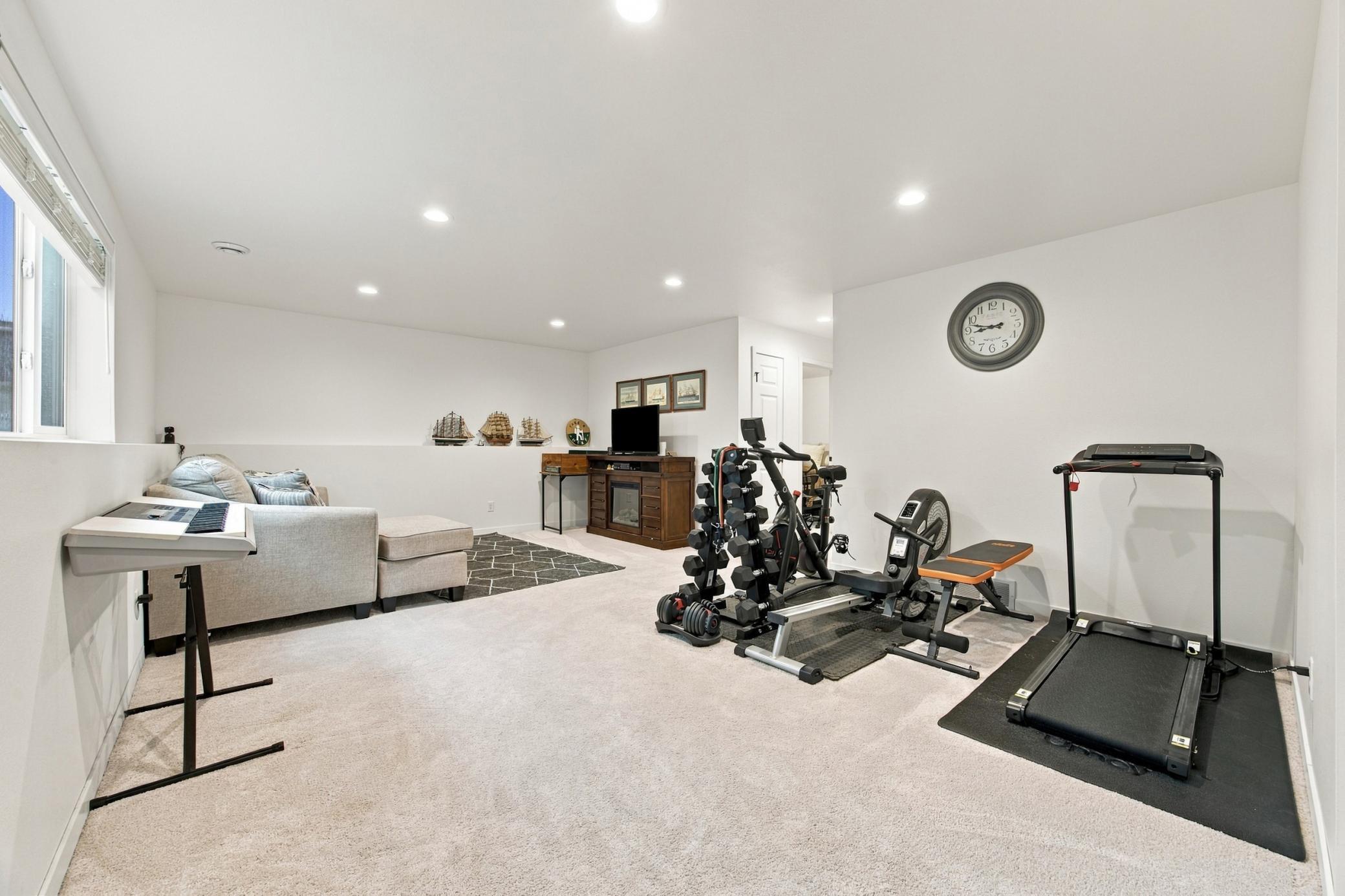 2020 single family home for sale at 6567 26th Street S in Fargo, ND — 3 bed, 3 bath (photo 27 of 50)