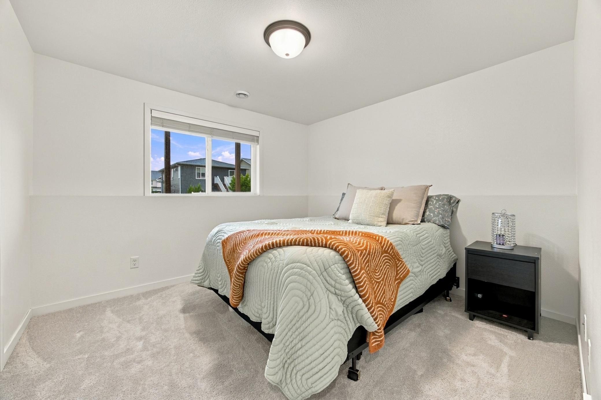 2020 single family home for sale at 6567 26th Street S in Fargo, ND — 3 bed, 3 bath (photo 32 of 50)