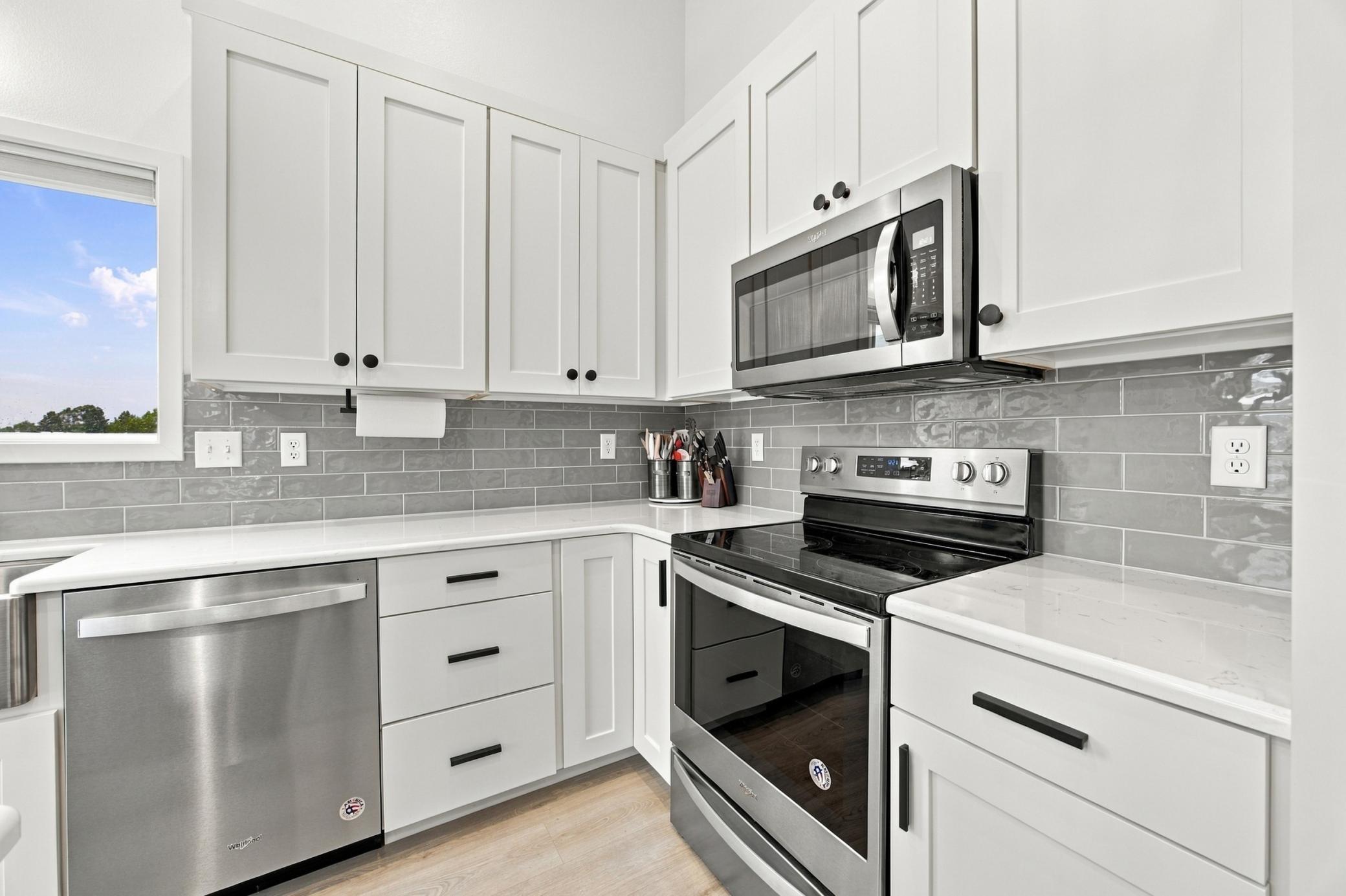 2020 single family home for sale at 6567 26th Street S in Fargo, ND — 3 bed, 3 bath (photo 10 of 50)