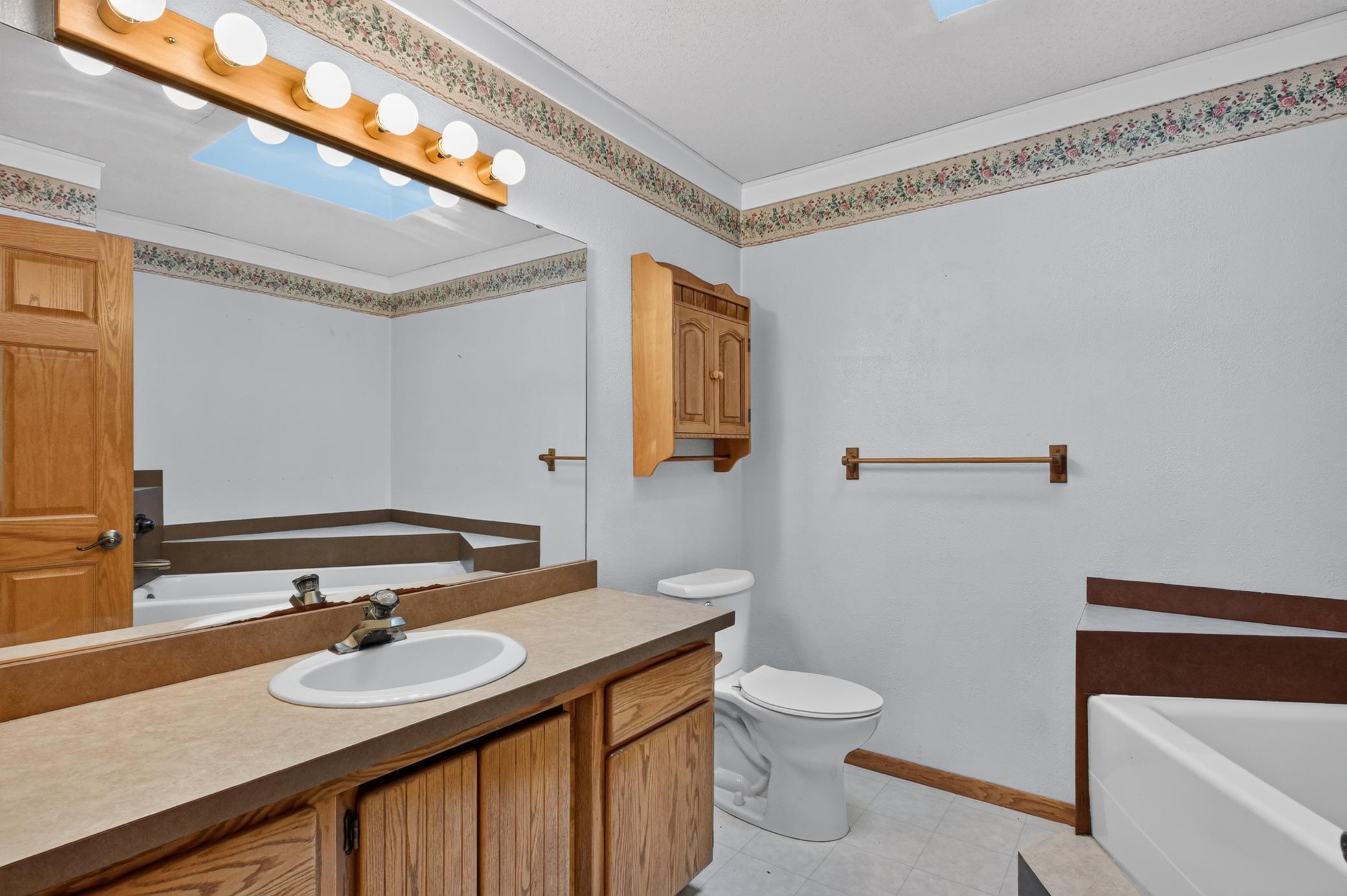1982 single family home for sale at 5149 W Mill Lake Road SW in Farwell, MN — 4 bed, 3 bath (photo 39 of 88)