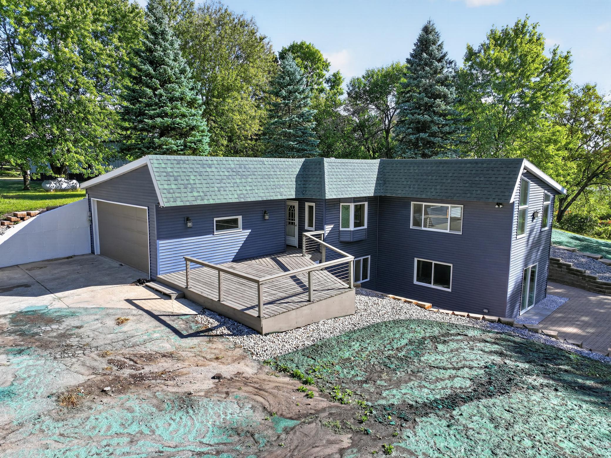 1982 single family home for sale at 5149 W Mill Lake Road SW in Farwell, MN — 4 bed, 3 bath (photo 6 of 88)