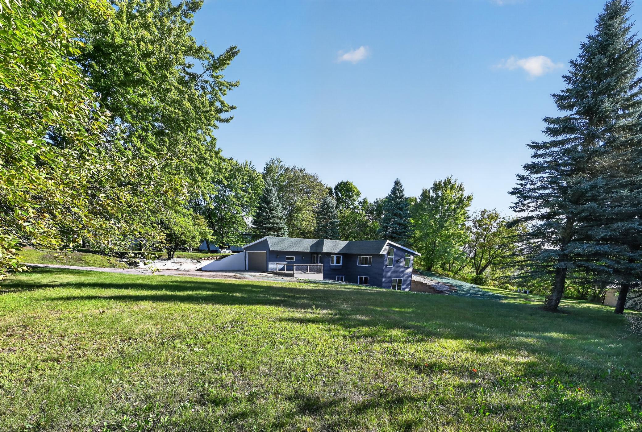 1982 single family home for sale at 5149 W Mill Lake Road SW in Farwell, MN — 4 bed, 3 bath (photo 8 of 88)