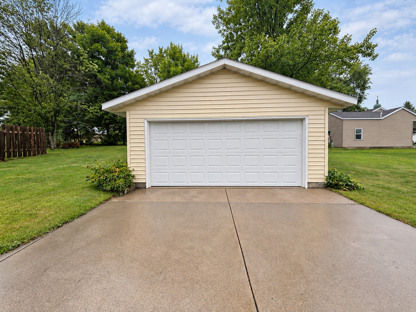 1927 single family home for sale at 610 Gillis Avenue N in Browerville, MN — 3 bed, 2 bath (photo 34 of 39)