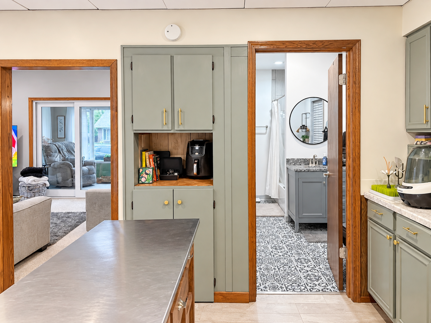 1927 single family home for sale at 610 Gillis Avenue N in Browerville, MN — 3 bed, 2 bath (photo 7 of 39)