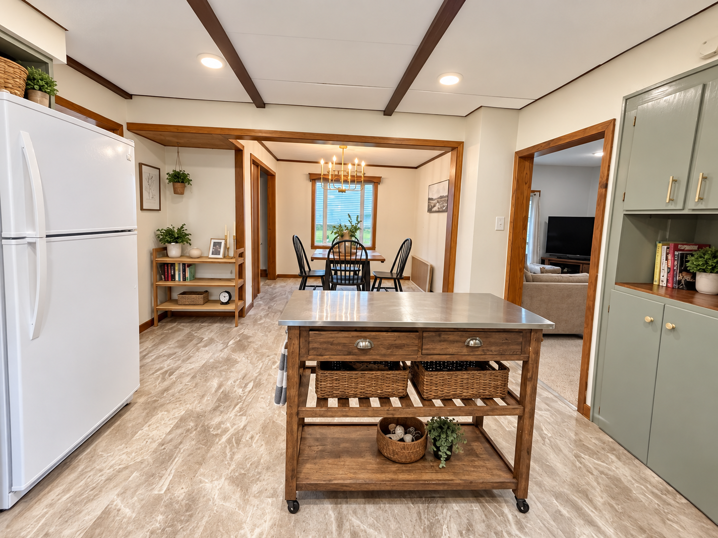 1927 single family home for sale at 610 Gillis Avenue N in Browerville, MN — 3 bed, 2 bath (photo 8 of 39)