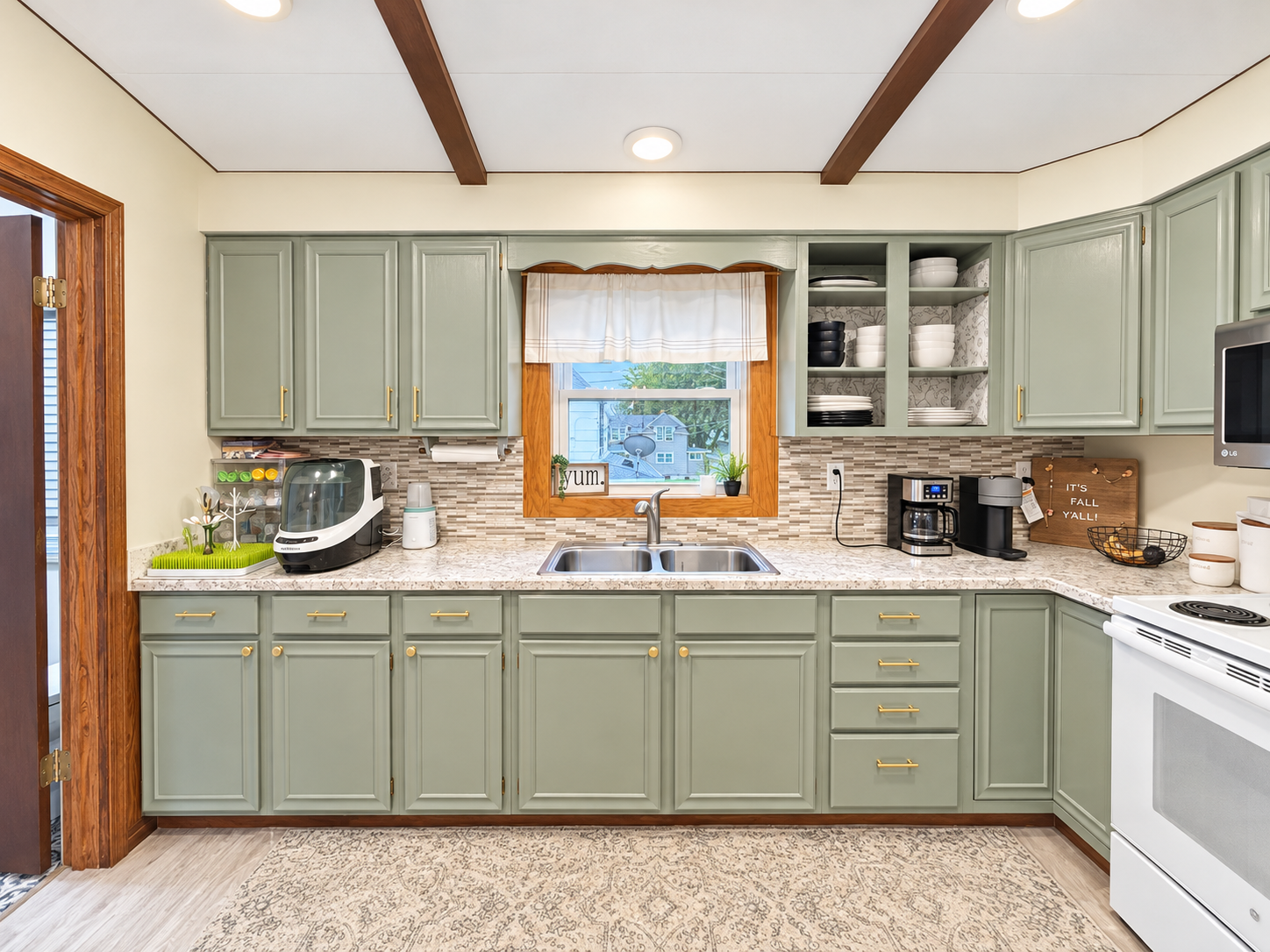 1927 single family home for sale at 610 Gillis Avenue N in Browerville, MN — 3 bed, 2 bath (photo 9 of 39)
