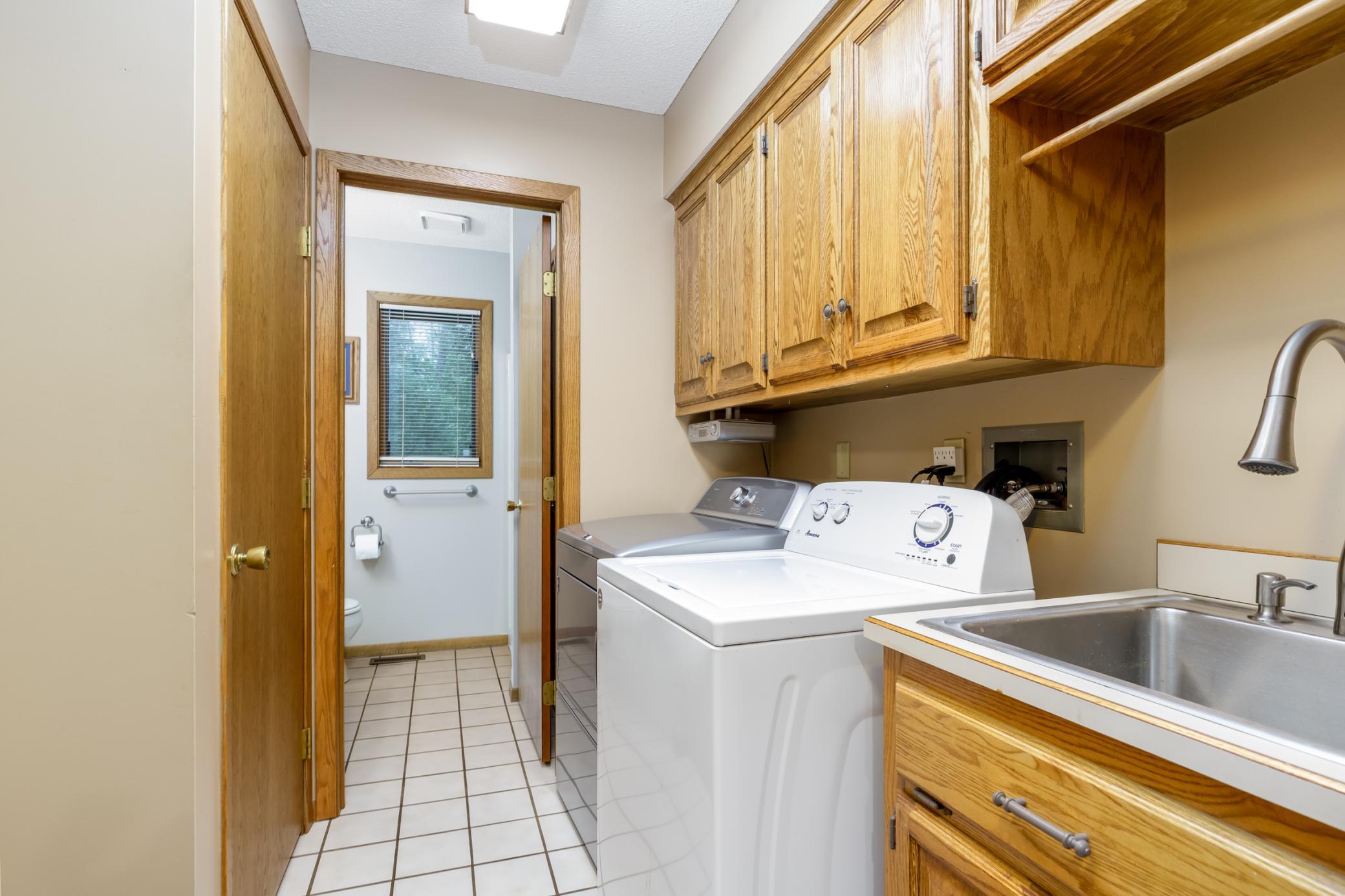 1990 single family home for sale at 6065 Highland Scenic Road in Baxter, MN — 4 bed, 3 bath (photo 11 of 35)