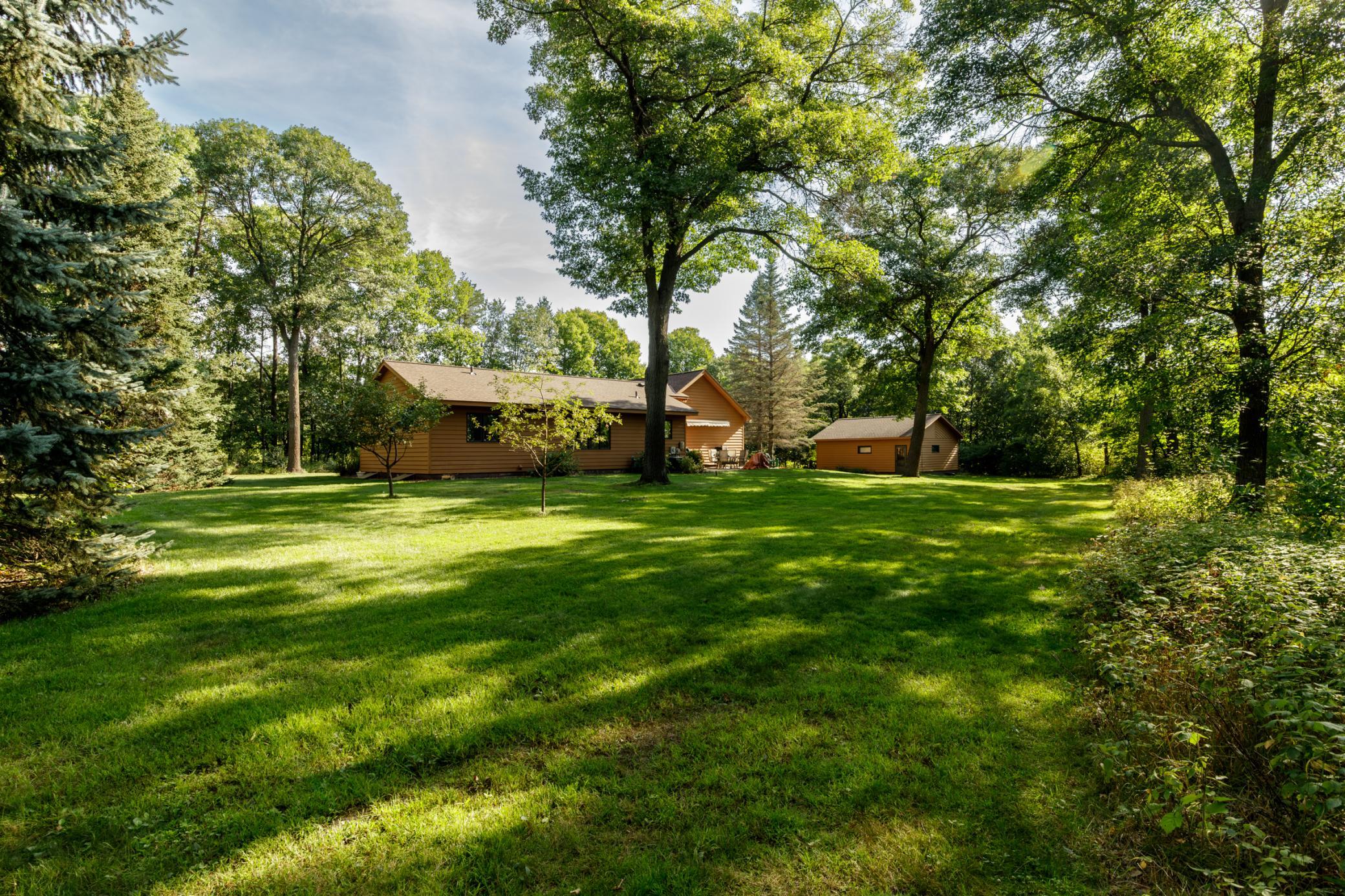 1990 single family home for sale at 6065 Highland Scenic Road in Baxter, MN — 4 bed, 3 bath (photo 19 of 35)