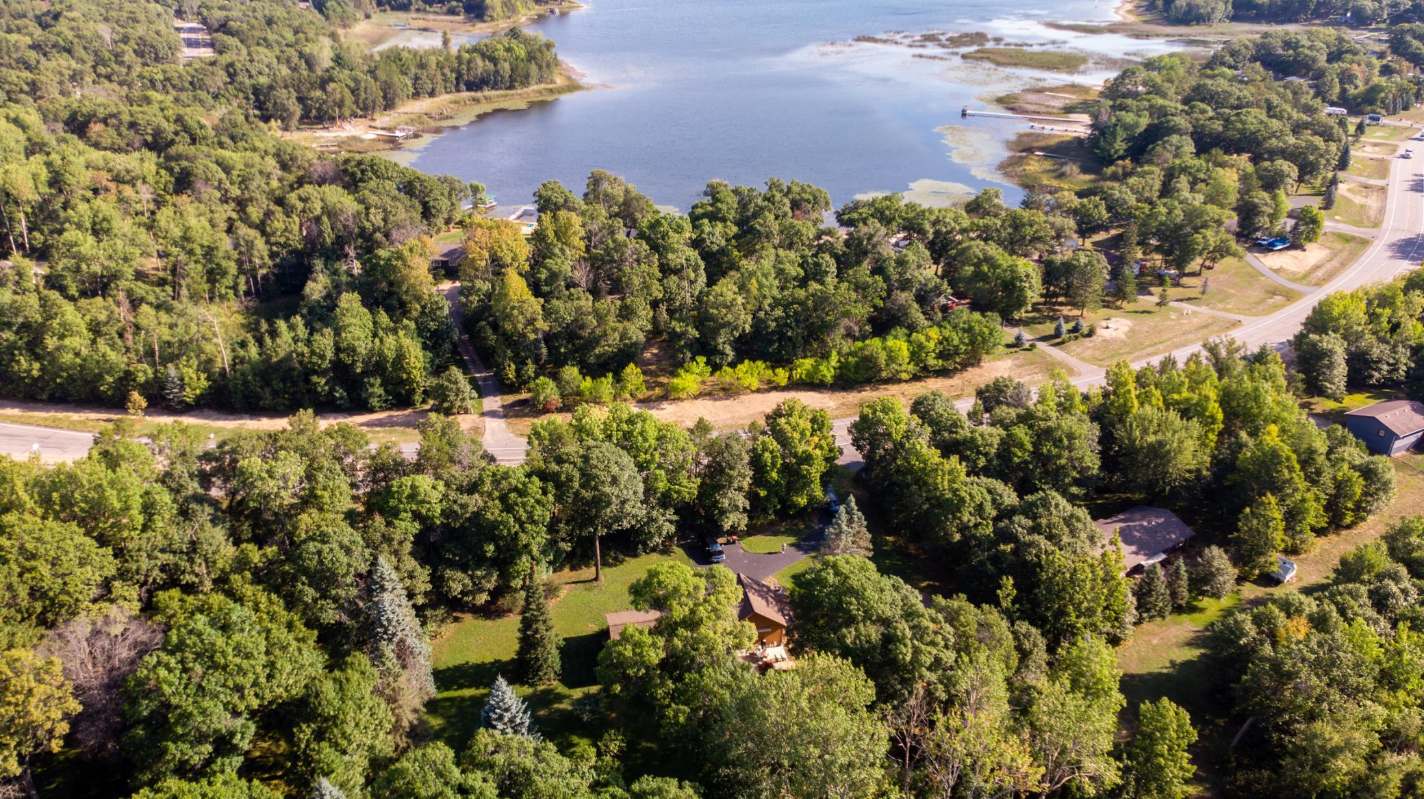 1990 single family home for sale at 6065 Highland Scenic Road in Baxter, MN — 4 bed, 3 bath (photo 21 of 35)