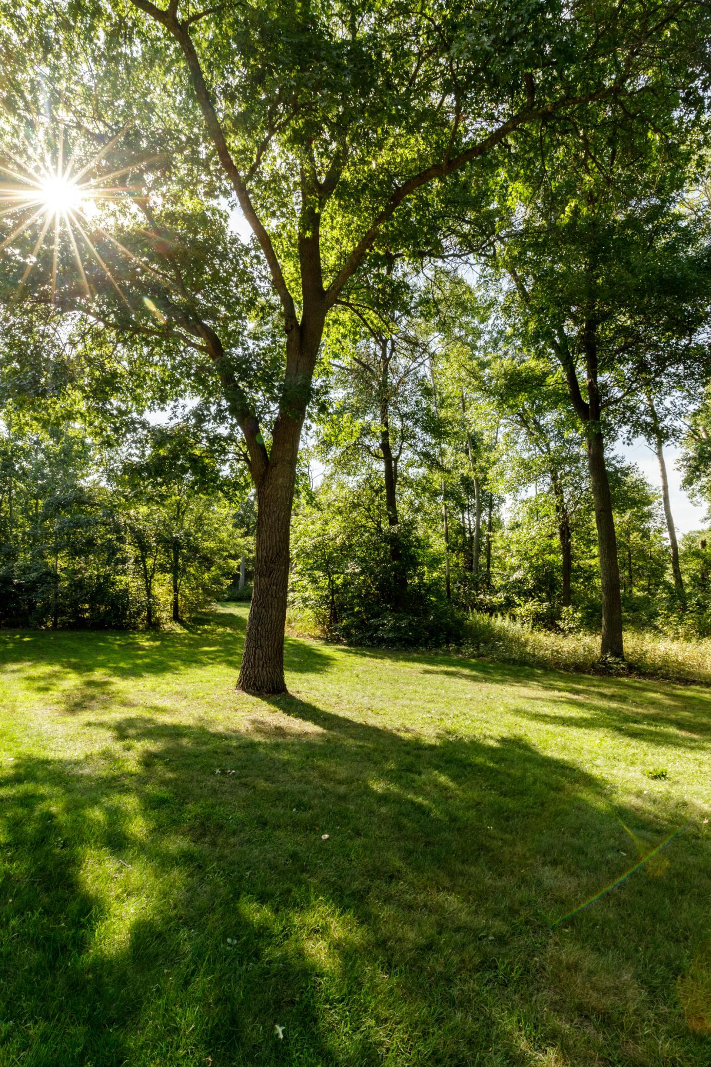 1990 single family home for sale at 6065 Highland Scenic Road in Baxter, MN — 4 bed, 3 bath (photo 28 of 35)