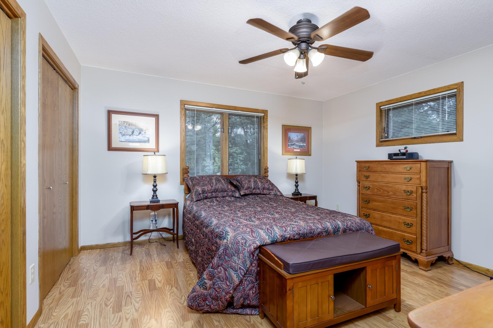 1990 single family home for sale at 6065 Highland Scenic Road in Baxter, MN — 4 bed, 3 bath (photo 8 of 35)