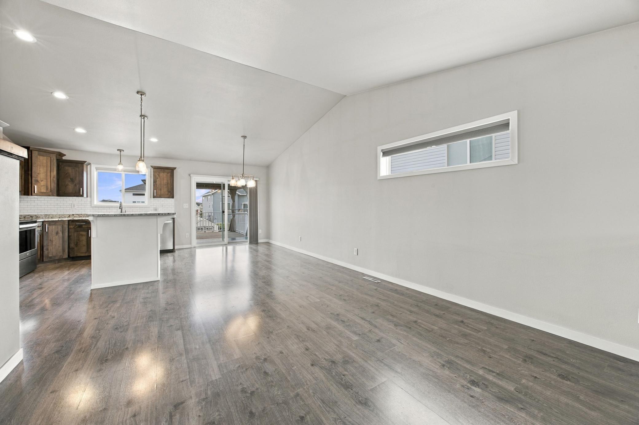 2018 single family home for sale at 4541 13th Street S in Moorhead, MN — 3 bed, 2 bath (photo 10 of 32)