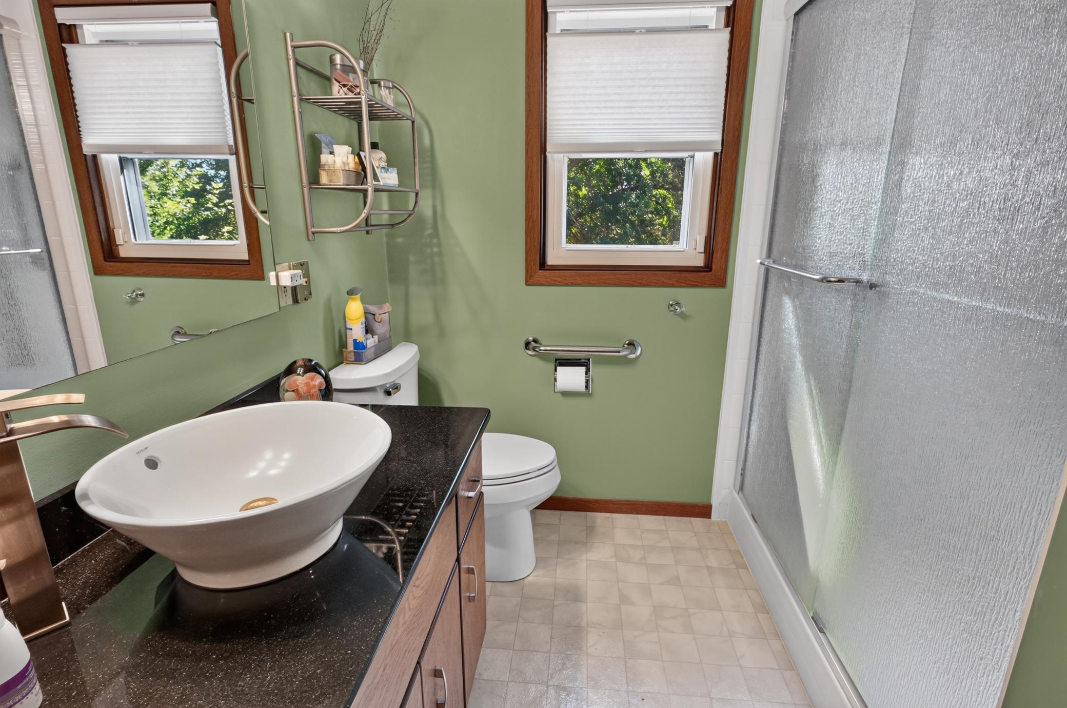 1982 townhouse for sale at 1024 Bridgeport Lane NW in Alexandria, MN — 2 bed, 2 bath (photo 24 of 42)