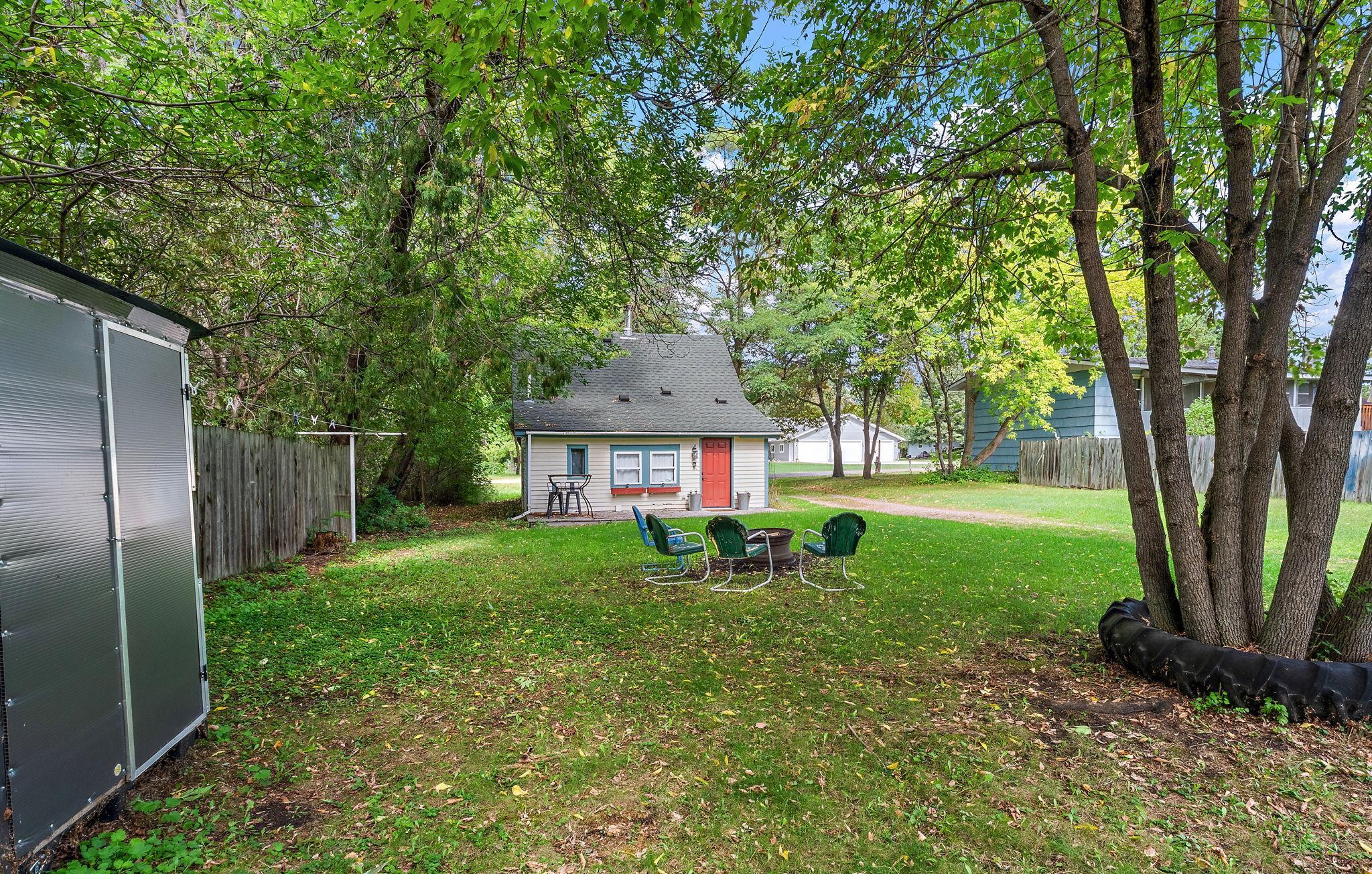 1913 single family home for sale at 3967 Brown Street in Pequot Lakes, MN — 3 bed, 1 bath (photo 17 of 21)