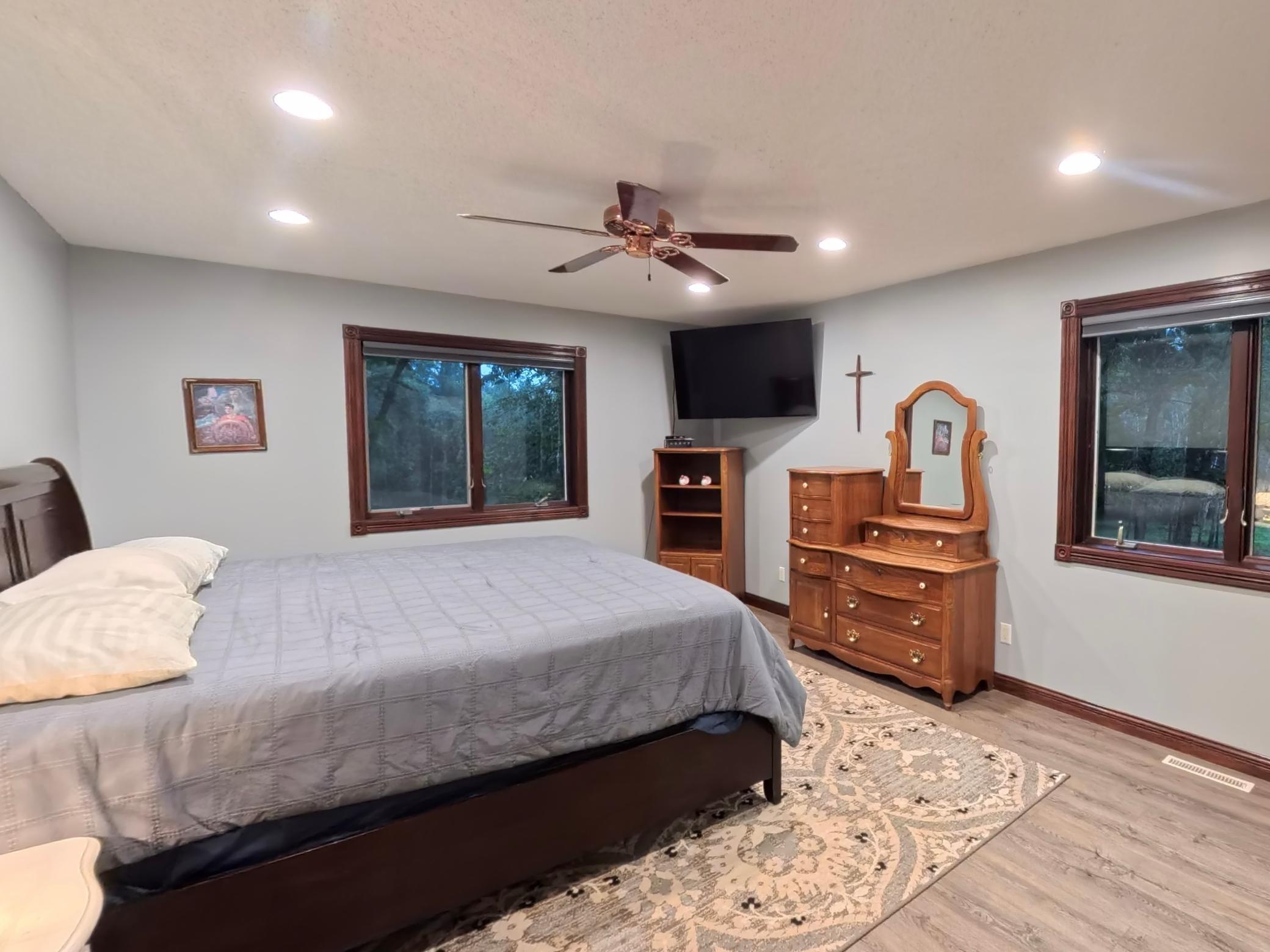 1998 single family home for sale at 5900 Remington Road SE in Alexandria, MN — 4 bed, 4 bath (photo 20 of 43)