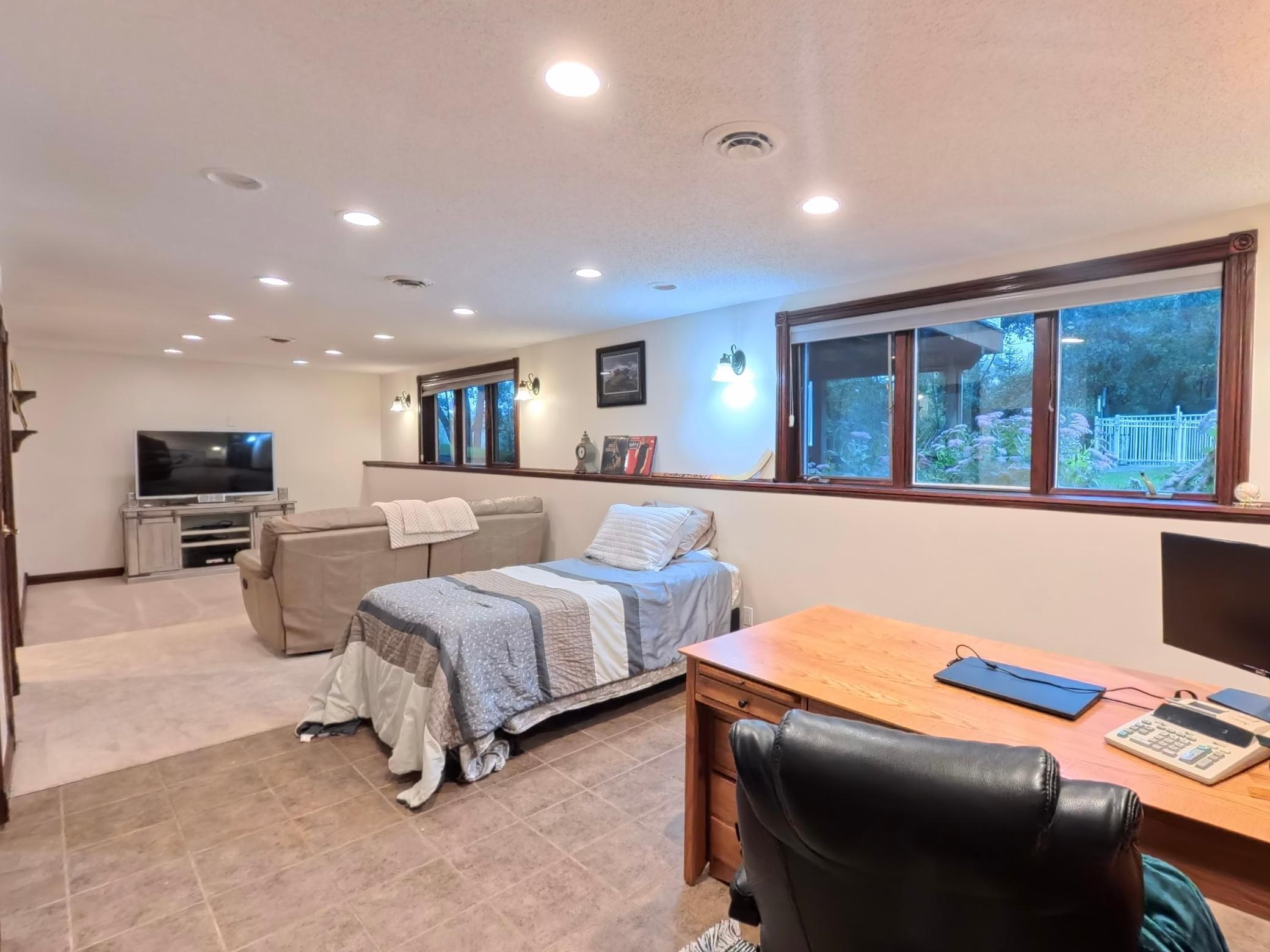 1998 single family home for sale at 5900 Remington Road SE in Alexandria, MN — 4 bed, 4 bath (photo 26 of 43)