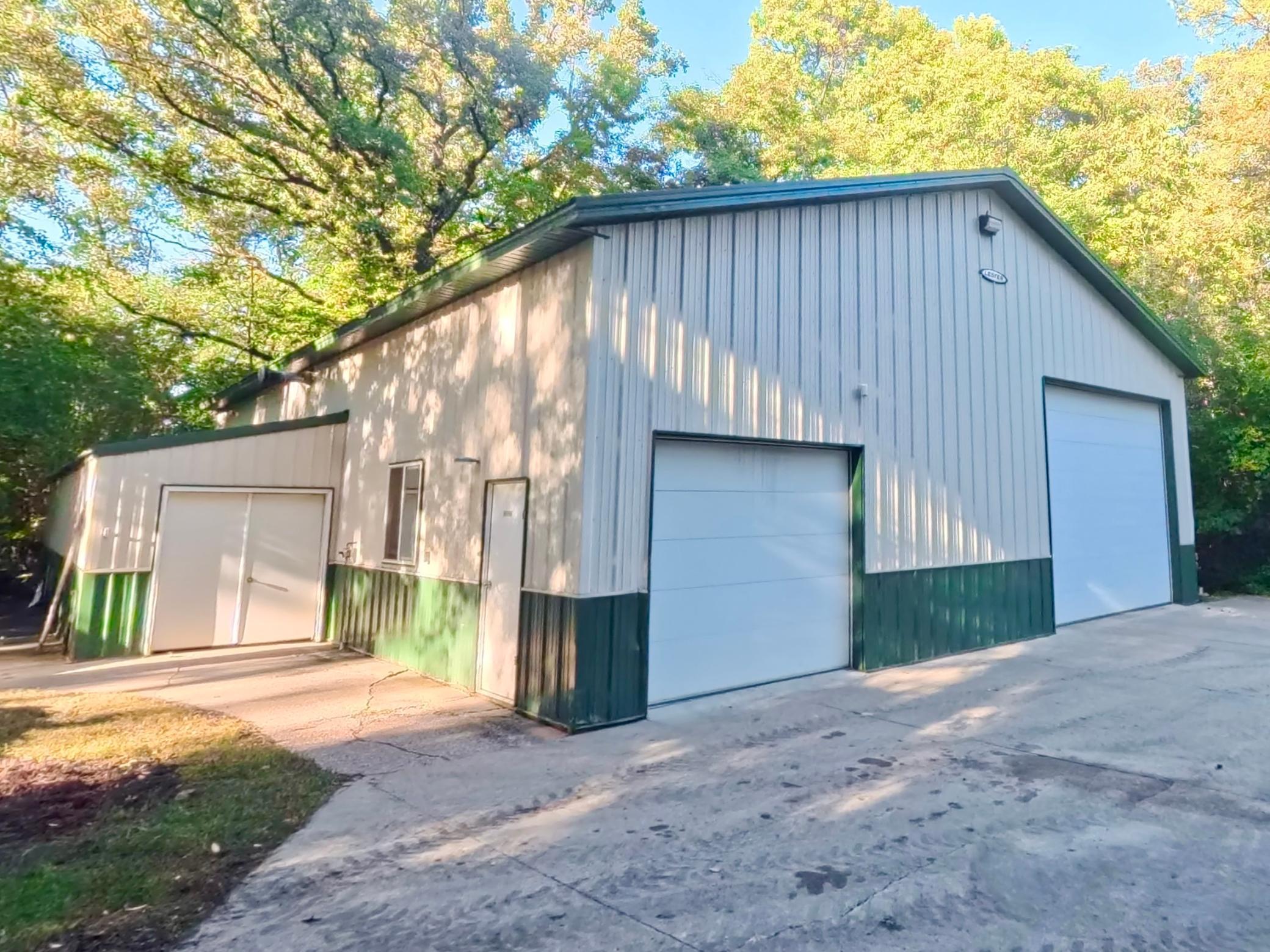 1998 single family home for sale at 5900 Remington Road SE in Alexandria, MN — 4 bed, 4 bath (photo 32 of 43)