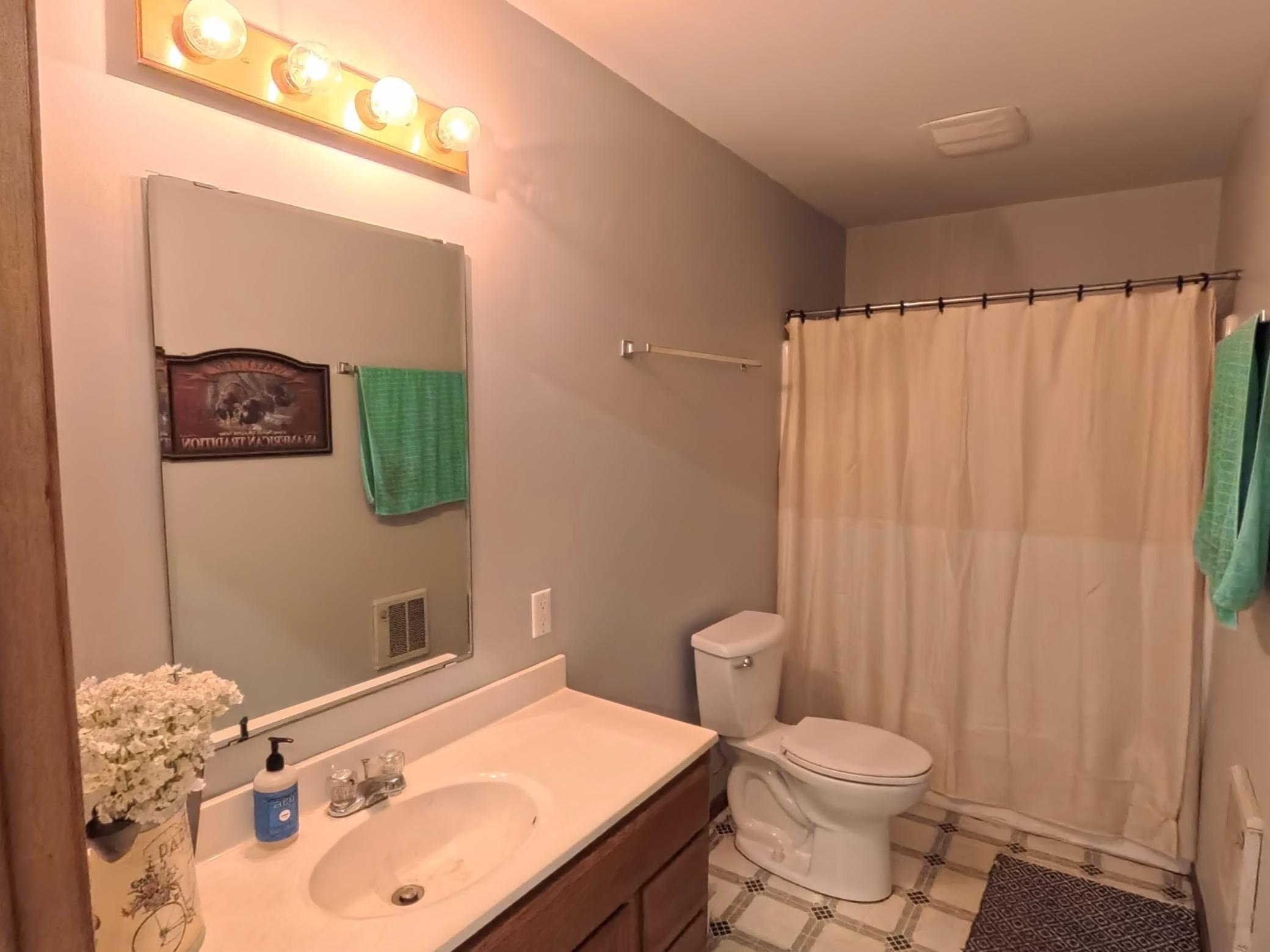 1998 single family home for sale at 5900 Remington Road SE in Alexandria, MN — 4 bed, 4 bath (photo 35 of 43)