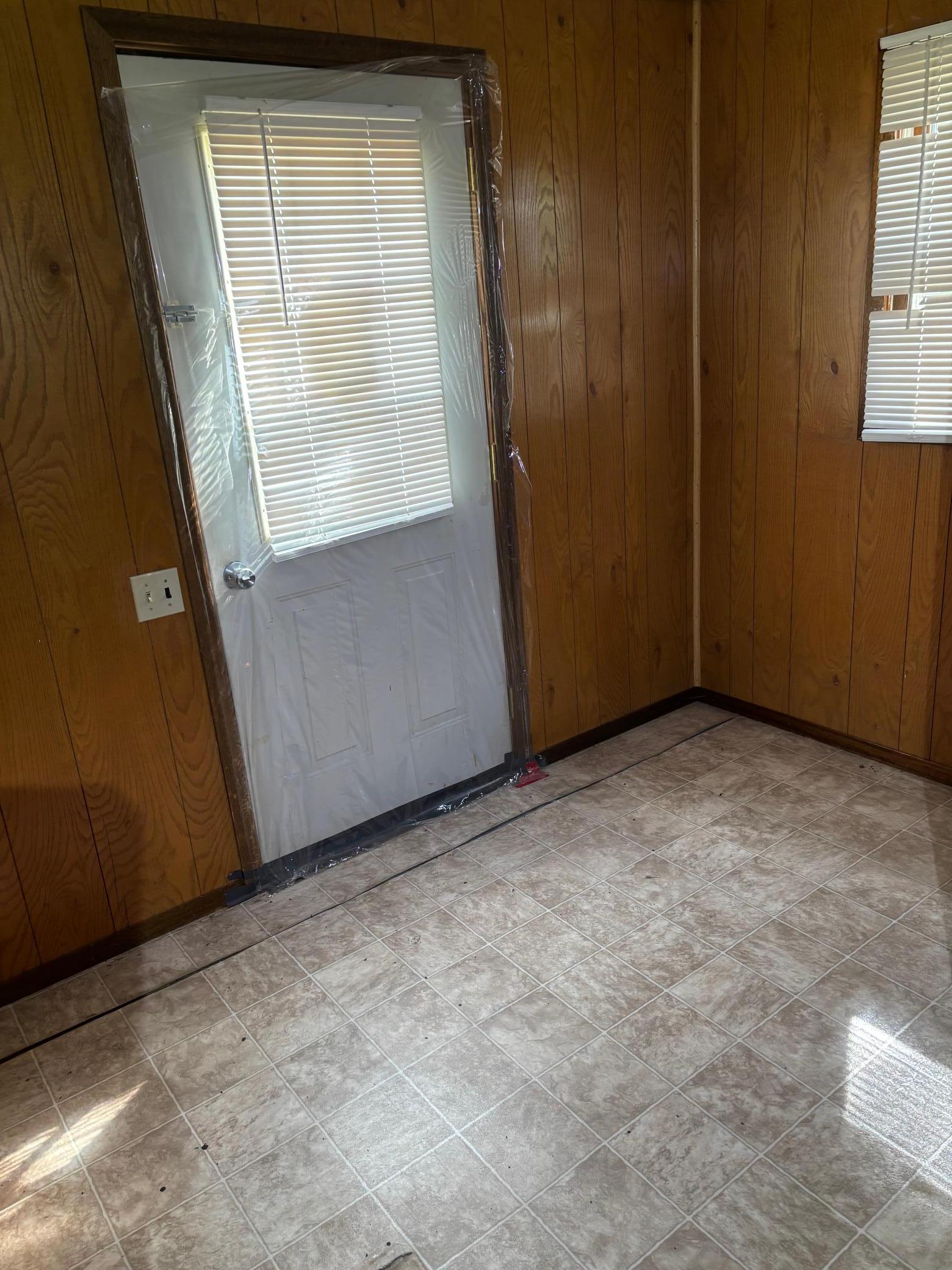 1940 single family home for sale at 19 1st Street NW in Cass Lake, MN — 2 bed, 1 bath (photo 3 of 11)