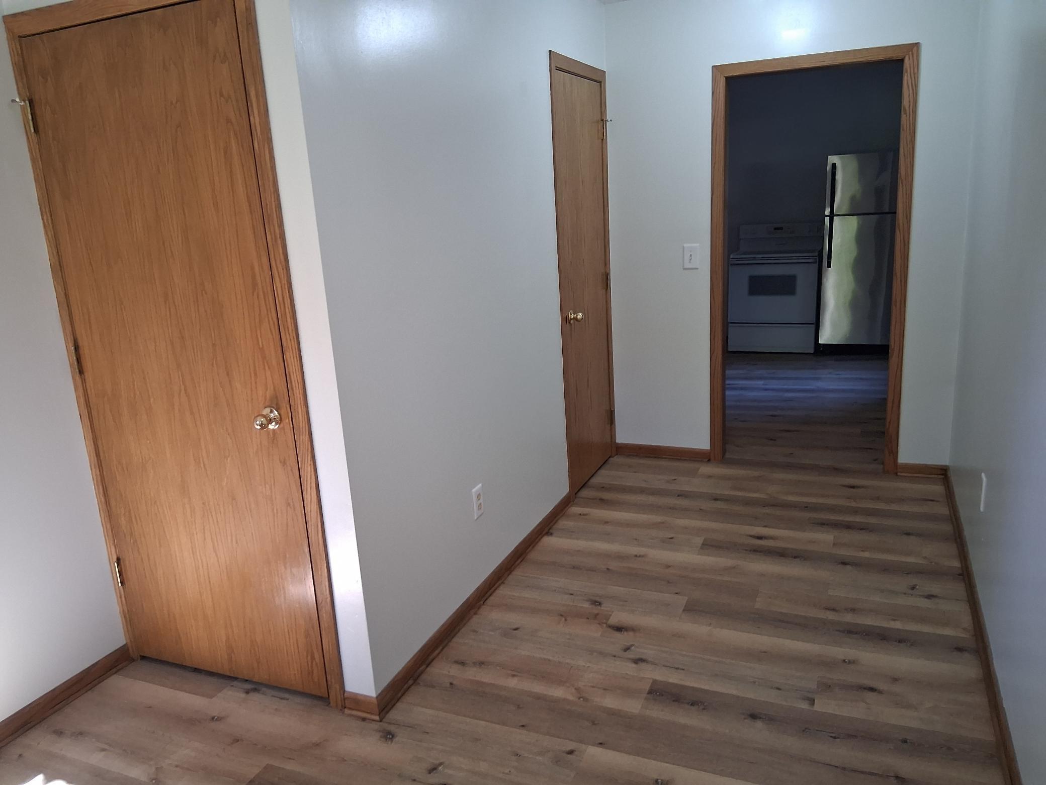 1910 single family home for sale at 217 W Oak Street in Osakis, MN — 4 bed, 2 bath (photo 7 of 11)