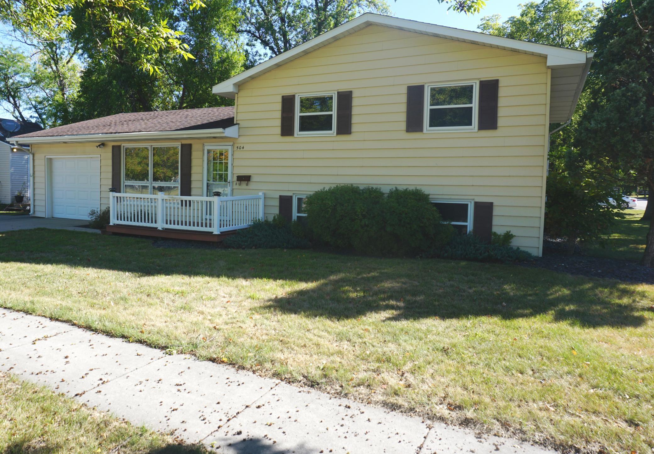 1968 single family home for sale at 504 11th Street N in Breckenridge, MN — 3 bed, 2 bath