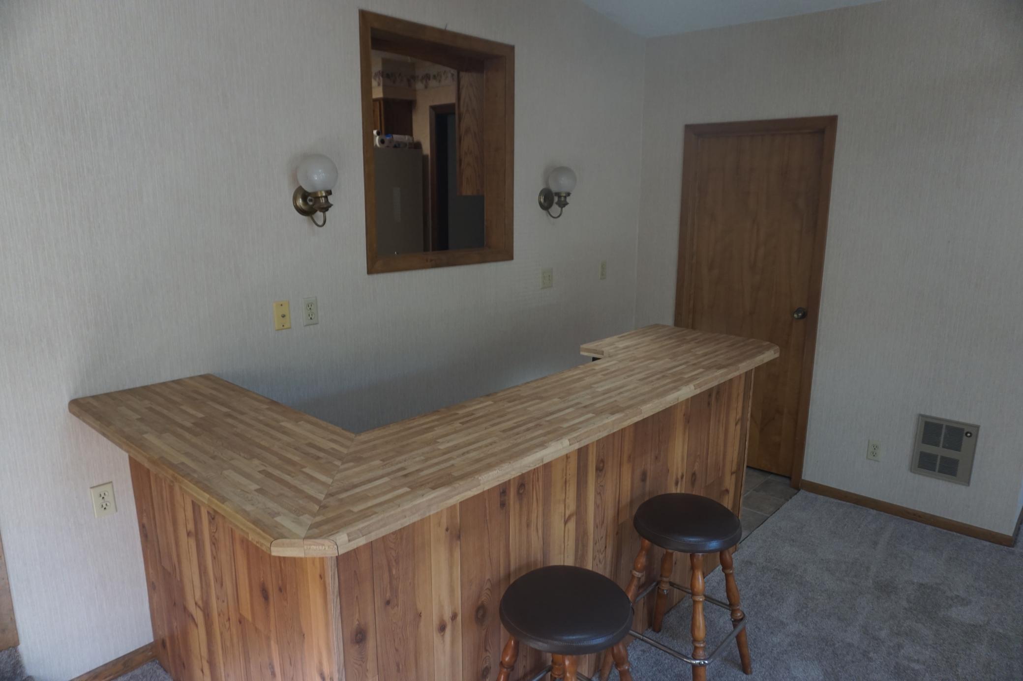 1968 single family home for sale at 504 11th Street N in Breckenridge, MN — 3 bed, 2 bath (photo 14 of 39)
