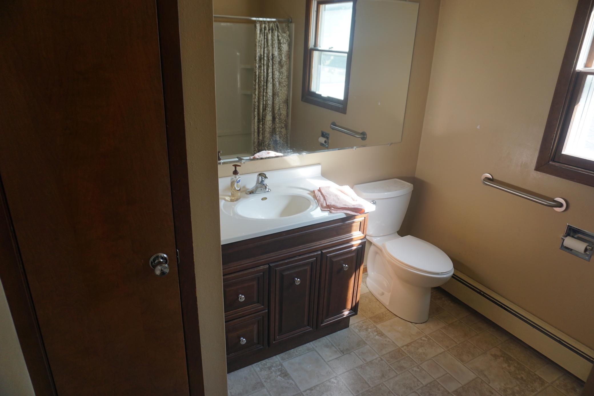 1968 single family home for sale at 504 11th Street N in Breckenridge, MN — 3 bed, 2 bath (photo 24 of 39)