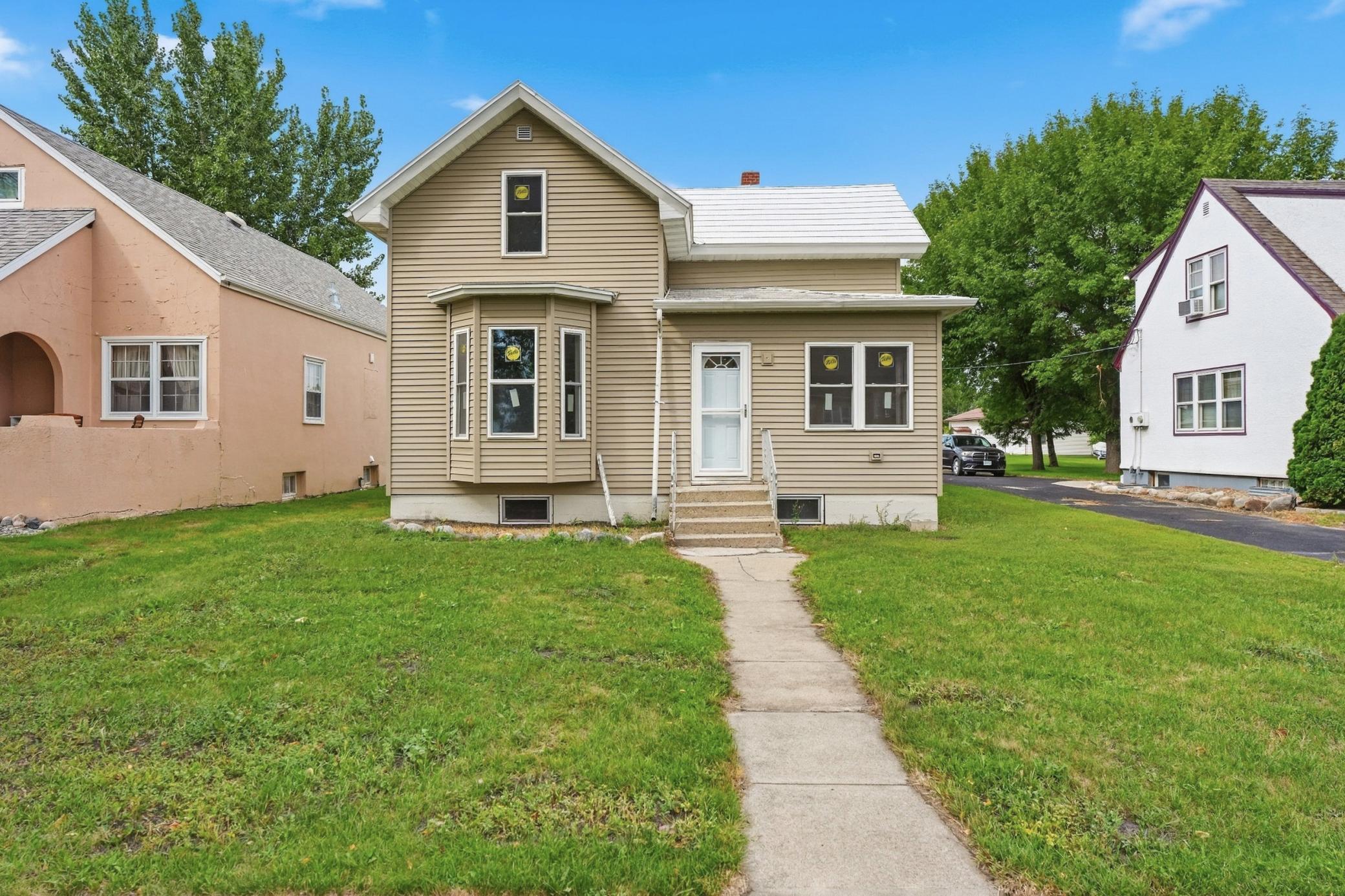 1960 single family home for sale at 103 3rd Avenue E in Ada, MN — 4 bed, 2 bath