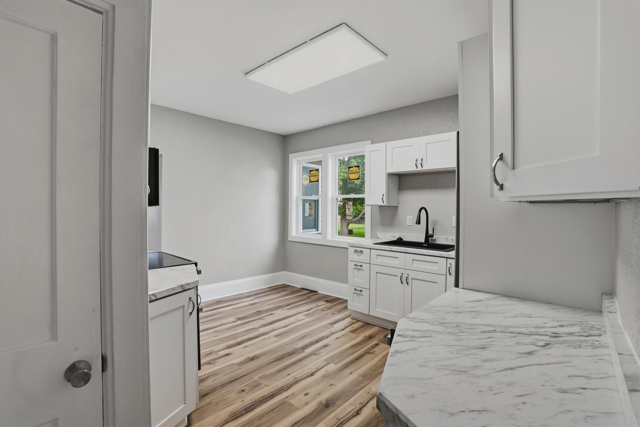 1960 single family home for sale at 103 3rd Avenue E in Ada, MN — 4 bed, 2 bath (photo 7 of 30)