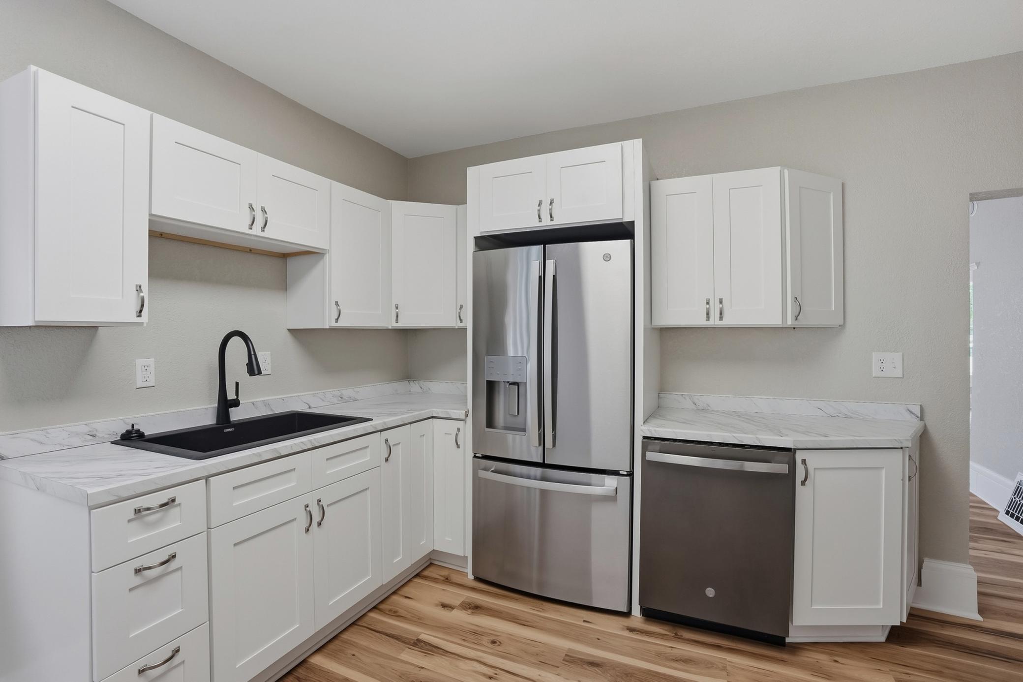 1960 single family home for sale at 103 3rd Avenue E in Ada, MN — 4 bed, 2 bath (photo 8 of 30)