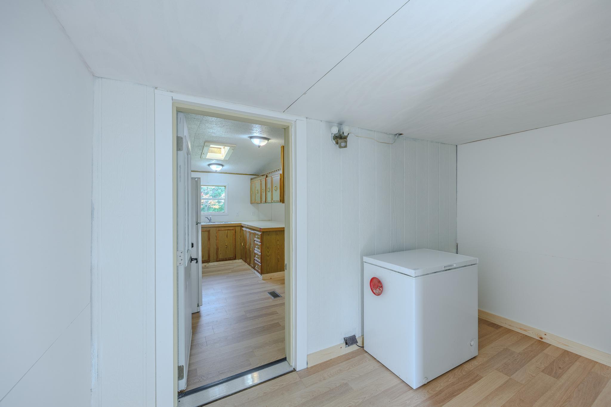1991 single family home for sale at 23099 512th Street in Bemidji, MN — 3 bed, 1 bath (photo 17 of 44)
