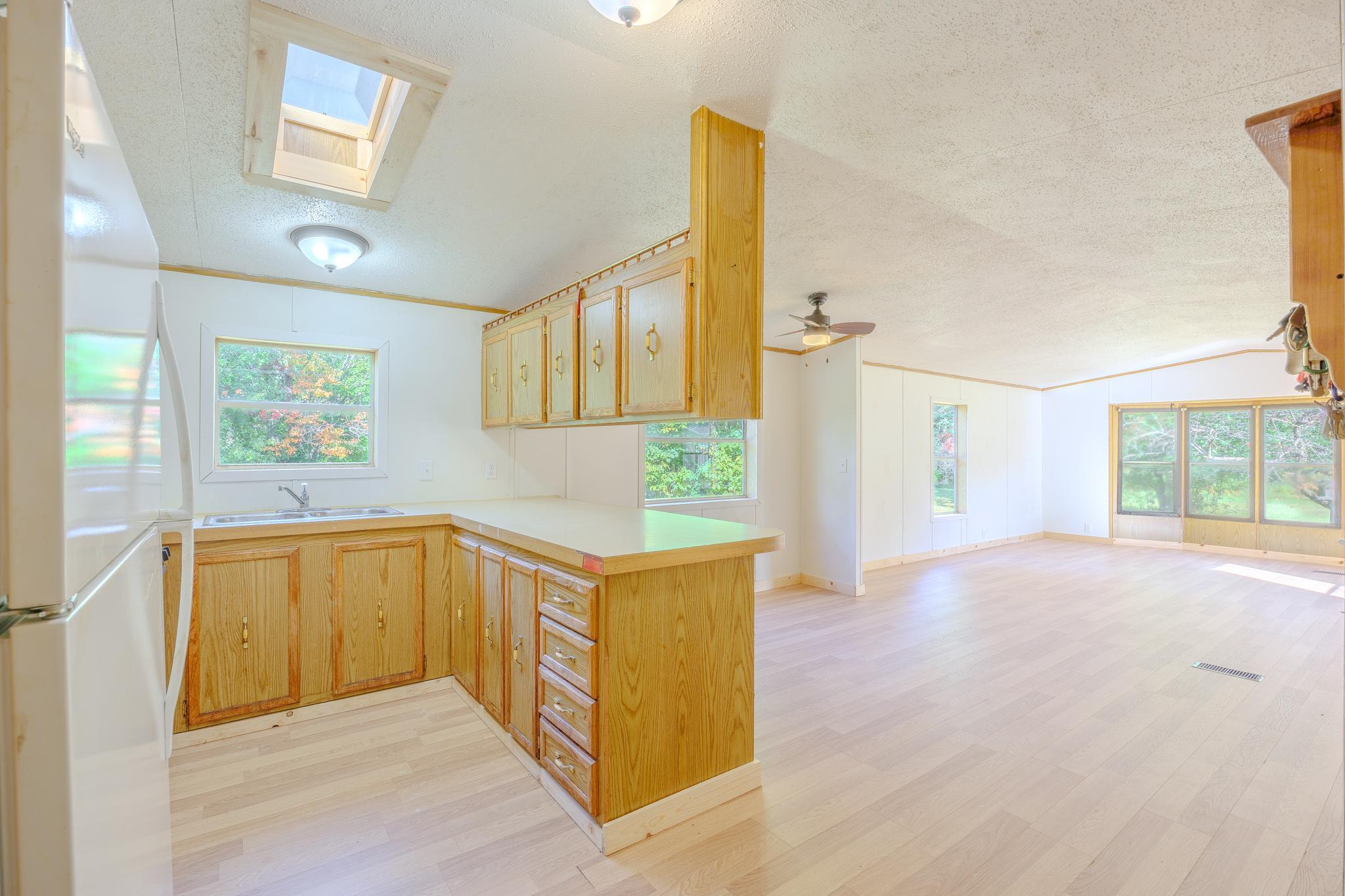 1991 single family home for sale at 23099 512th Street in Bemidji, MN — 3 bed, 1 bath (photo 3 of 44)