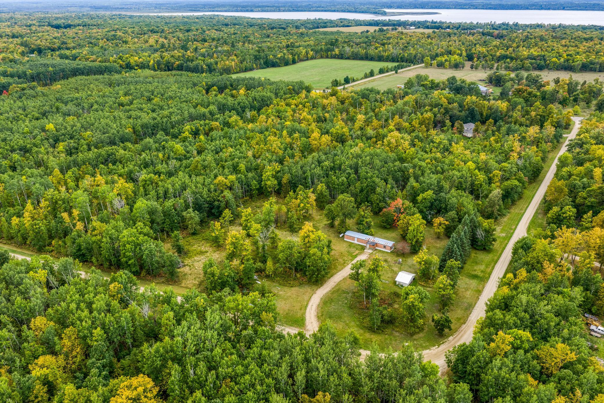 1991 single family home for sale at 23099 512th Street in Bemidji, MN — 3 bed, 1 bath (photo 21 of 44)