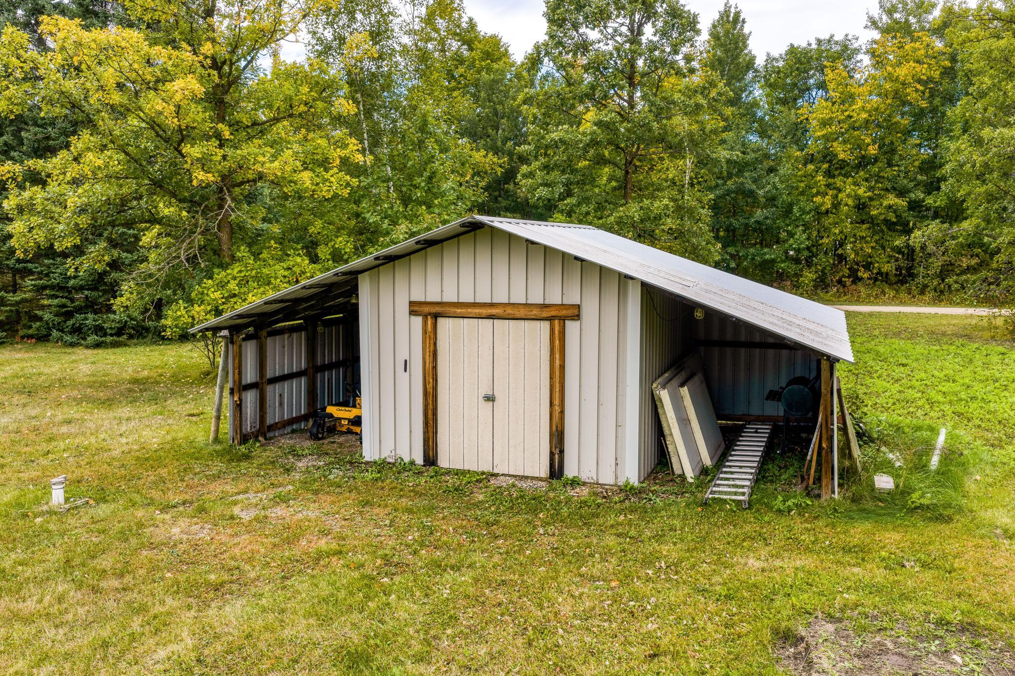 1991 single family home for sale at 23099 512th Street in Bemidji, MN — 3 bed, 1 bath (photo 28 of 44)