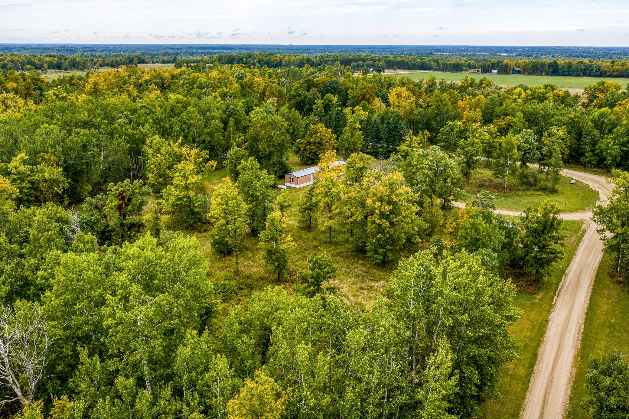 1991 single family home for sale at 23099 512th Street in Bemidji, MN — 3 bed, 1 bath (photo 31 of 44)