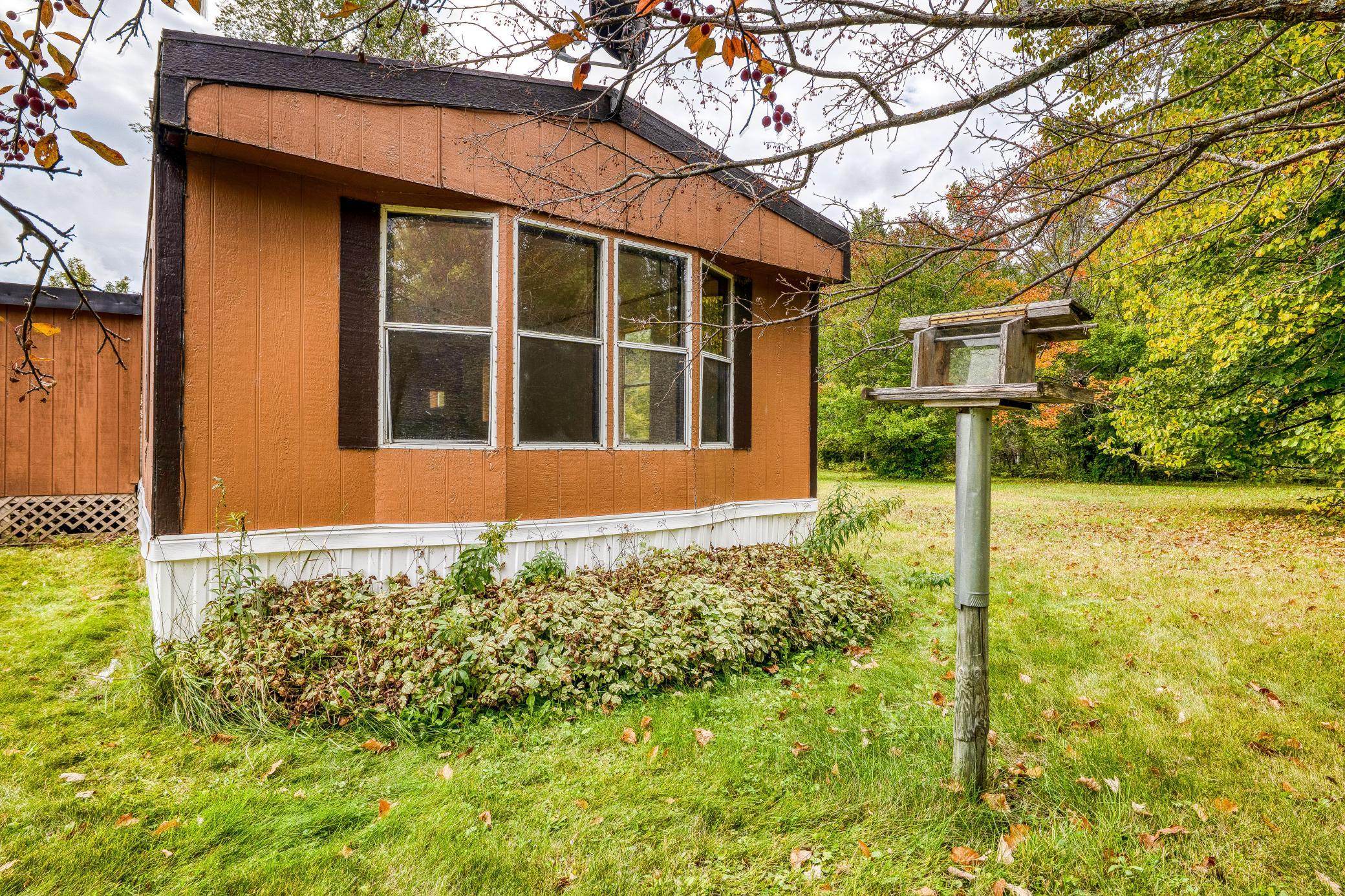1991 single family home for sale at 23099 512th Street in Bemidji, MN — 3 bed, 1 bath (photo 39 of 44)