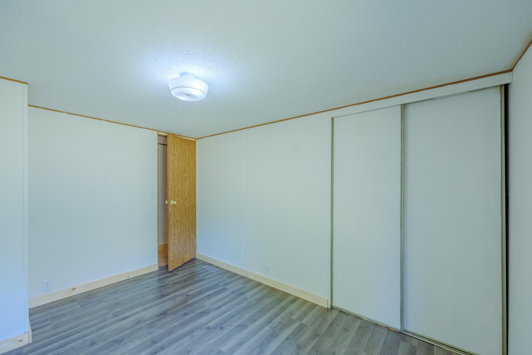 1991 single family home for sale at 23099 512th Street in Bemidji, MN — 3 bed, 1 bath (photo 8 of 44)