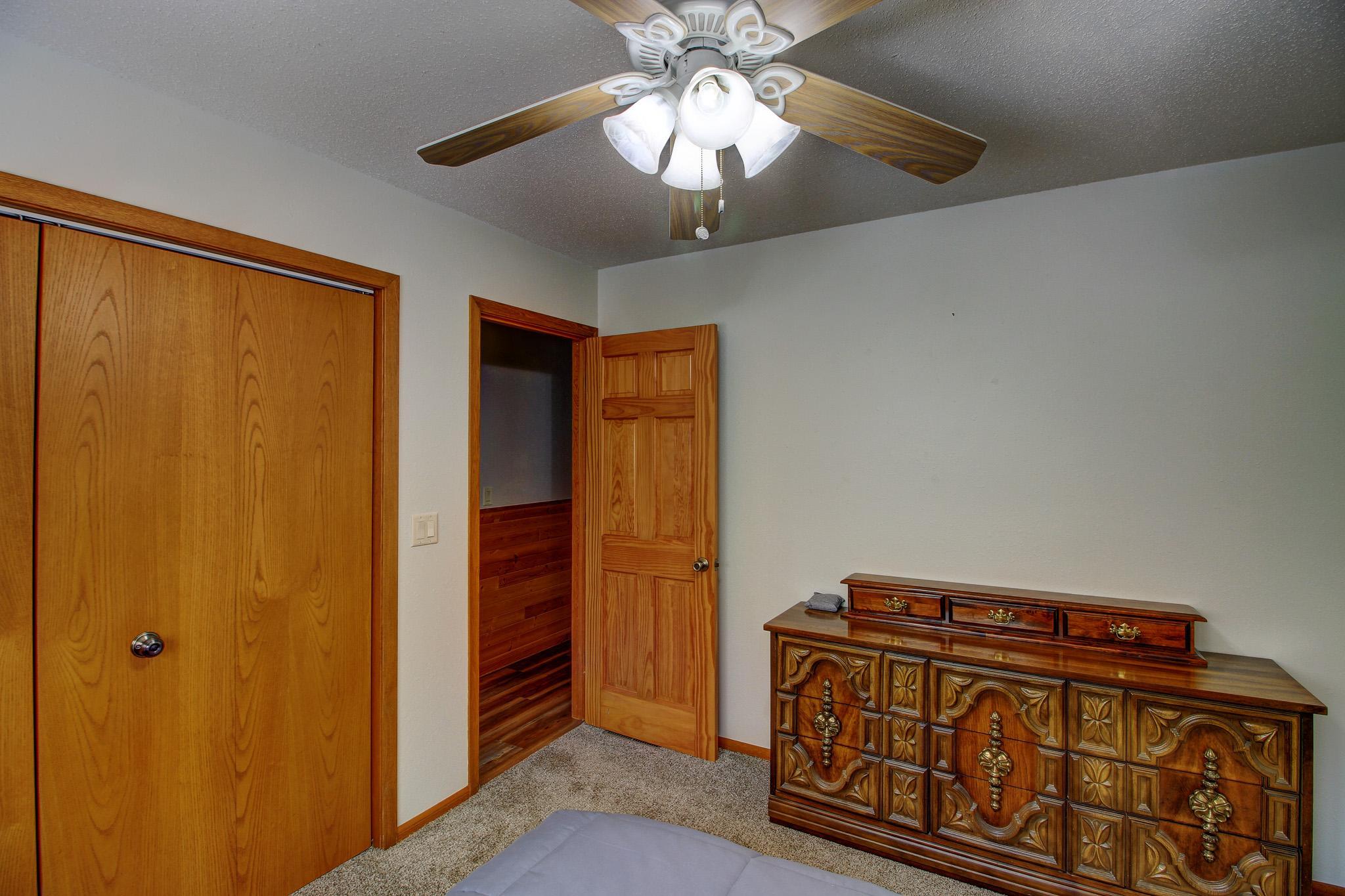 1994 single family home for sale at 24425 Hickory Trail in Park Rapids, MN — 3 bed, 2 bath (photo 28 of 94)