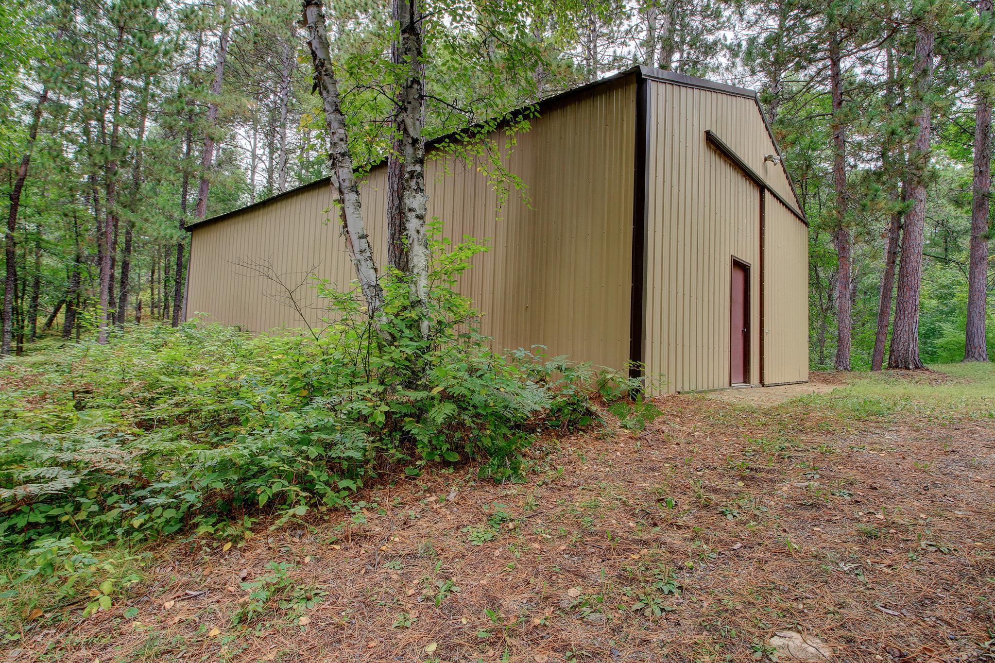 1994 single family home for sale at 24425 Hickory Trail in Park Rapids, MN — 3 bed, 2 bath (photo 8 of 94)