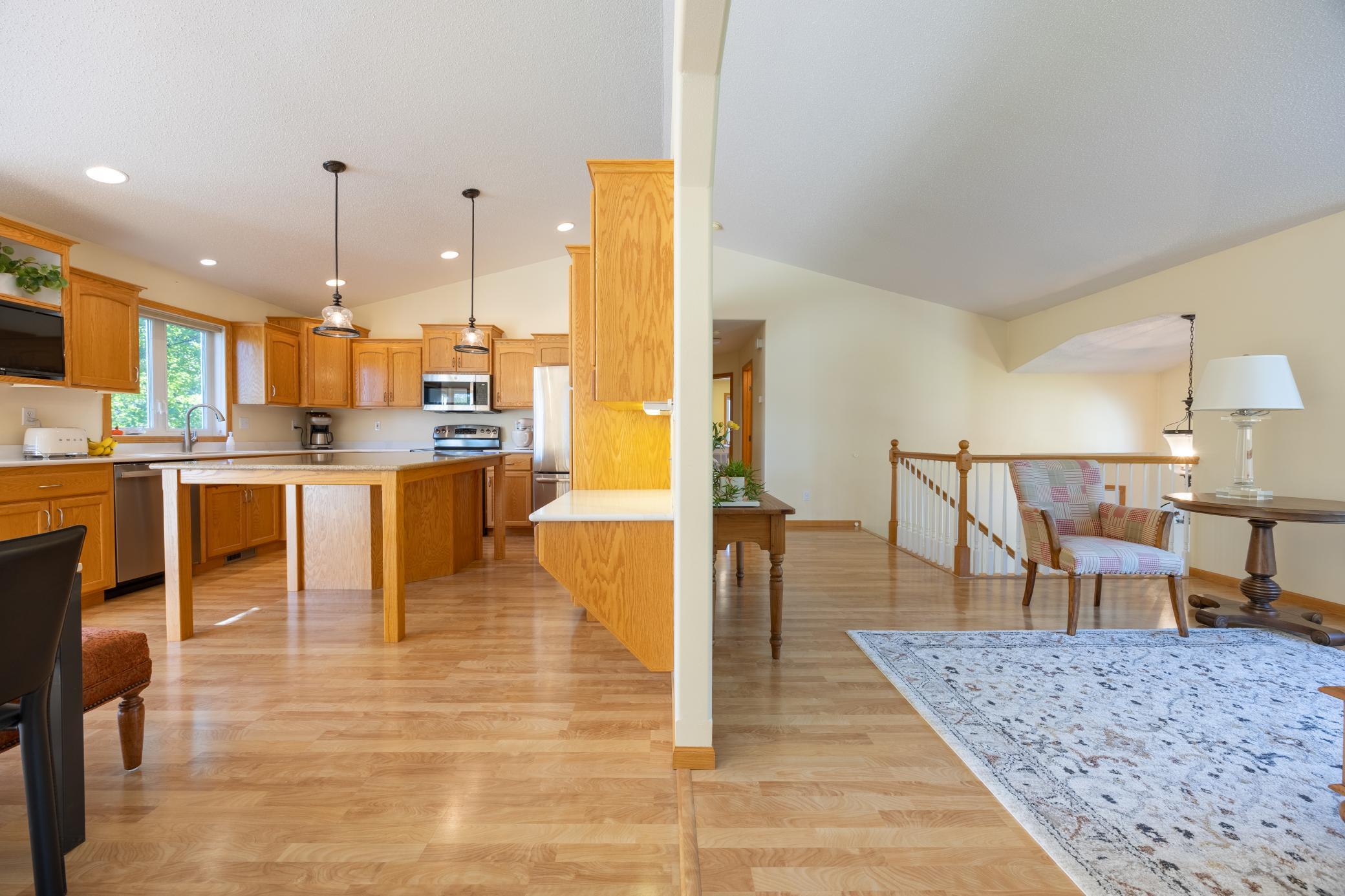 2000 single family home for sale at 630 Wyndemere Drive in West Fargo, ND — 4 bed, 3 bath (photo 13 of 55)