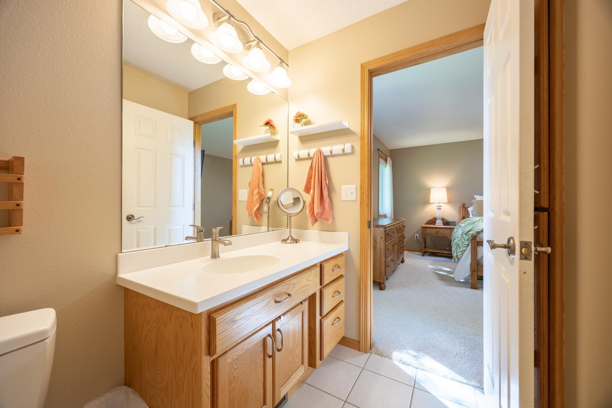 2000 single family home for sale at 630 Wyndemere Drive in West Fargo, ND — 4 bed, 3 bath (photo 28 of 55)
