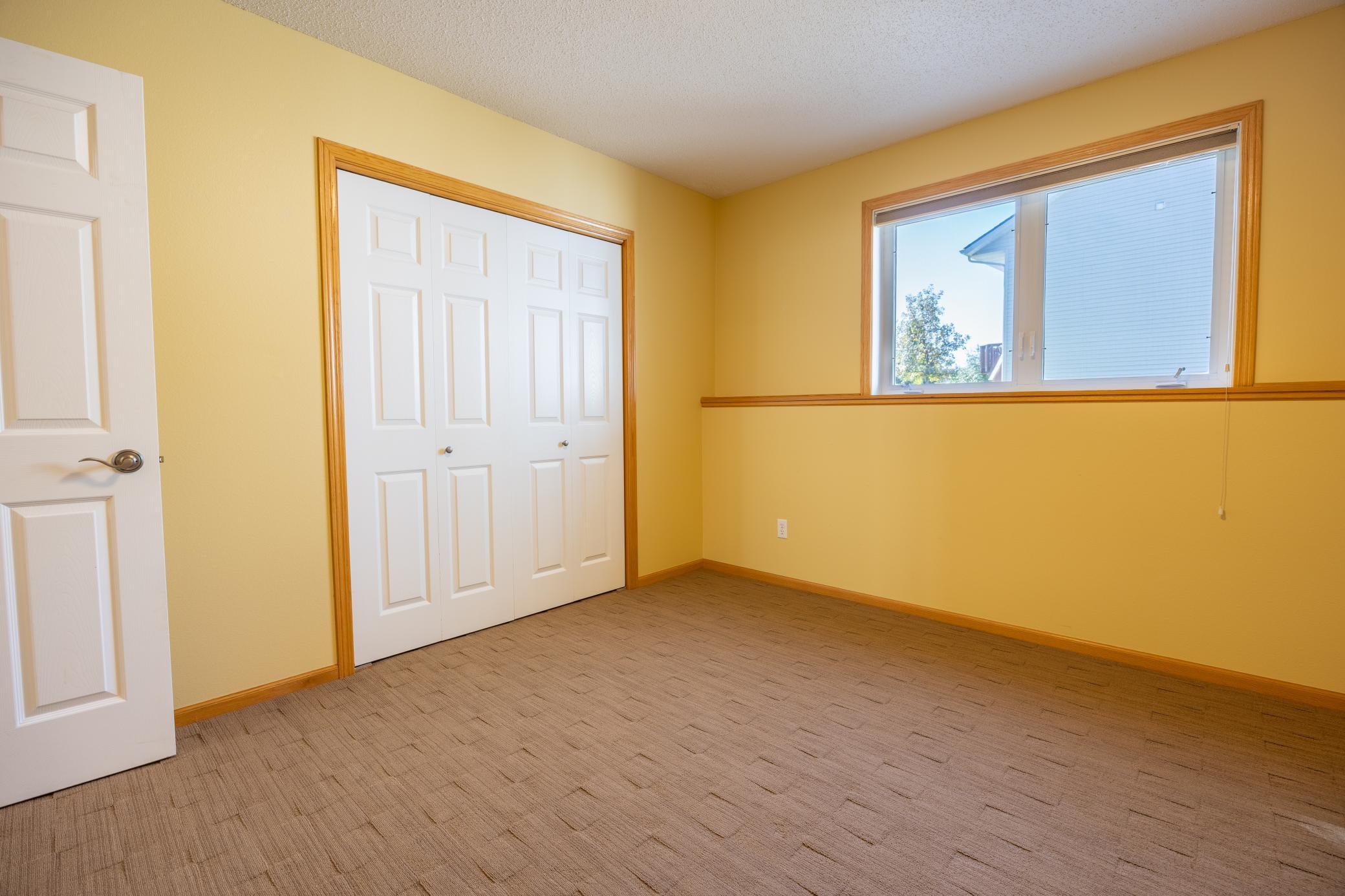 2000 single family home for sale at 630 Wyndemere Drive in West Fargo, ND — 4 bed, 3 bath (photo 39 of 55)