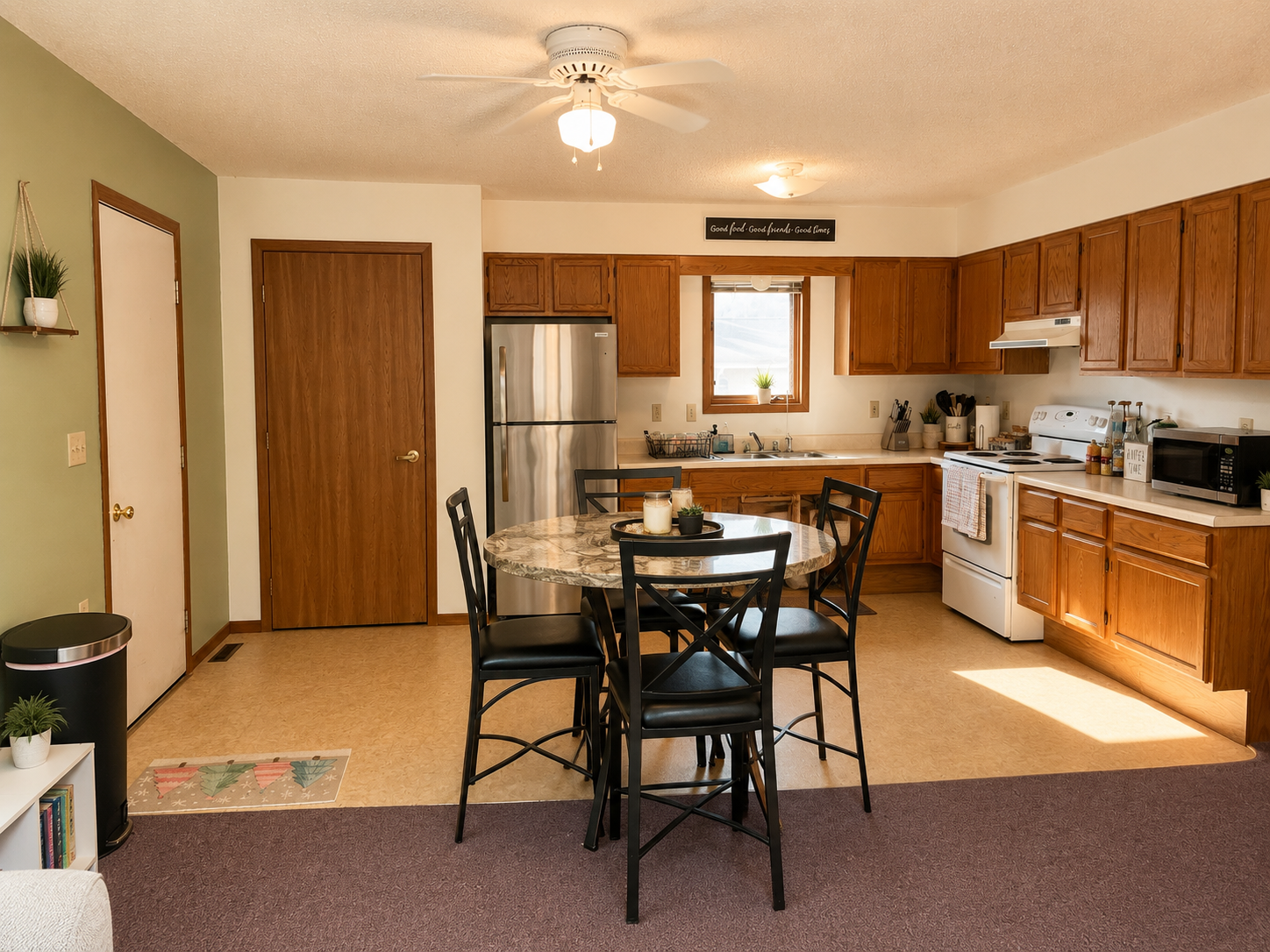 1989 single family home for sale at 419 Olson Avenue NE in Bagley, MN — 3 bed, 2 bath (photo 8 of 10)