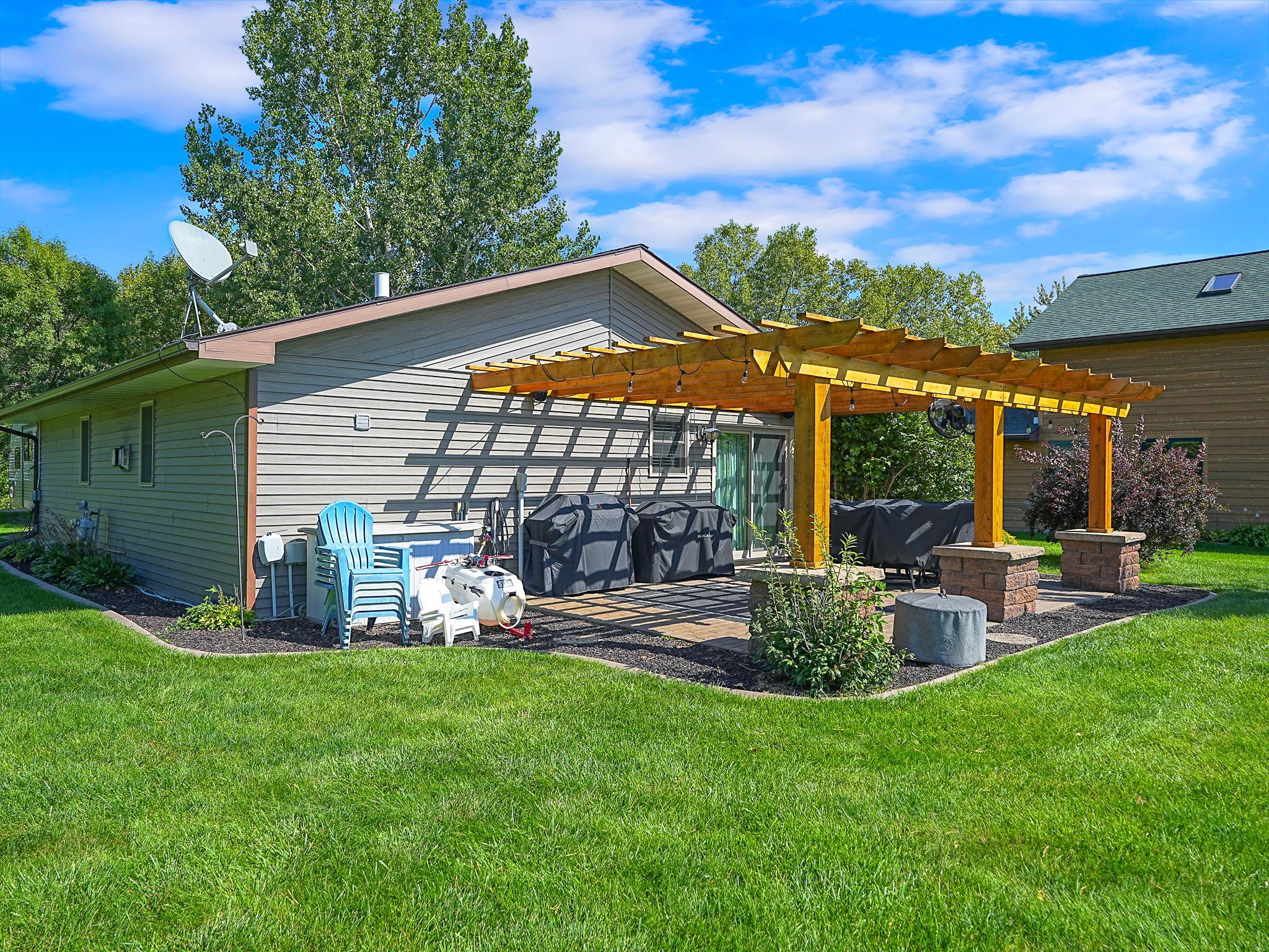2003 single family home for sale at 45531 Whispering Sands Ln in Perham, MN — 2 bed, 1 bath (photo 27 of 32)